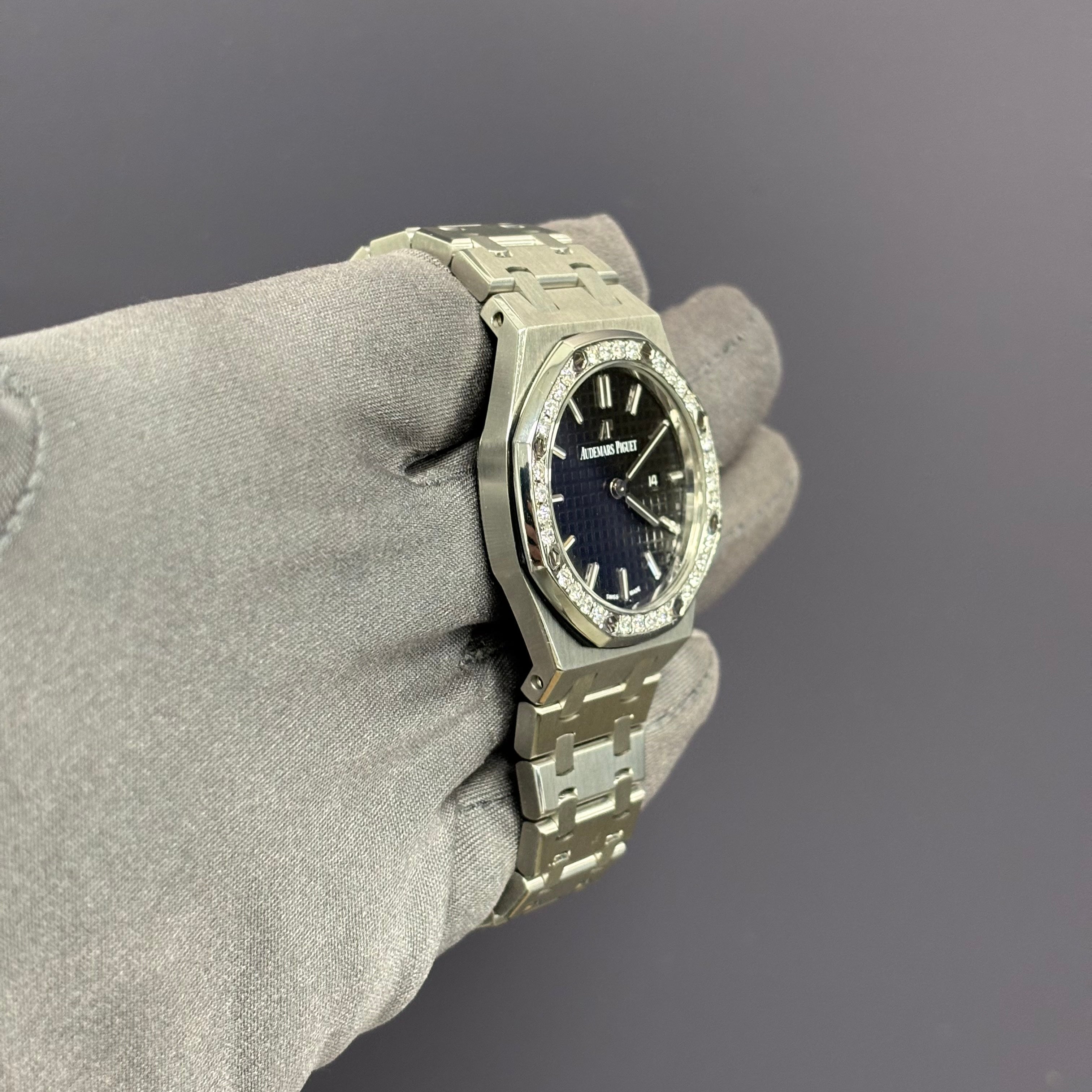 Audemars Piguet Royal Oak 33mm Black Dial Watch Ref# 67650ST.OO.1261ST.01 - Happy Jewelers Fine Jewelry Lifetime Warranty