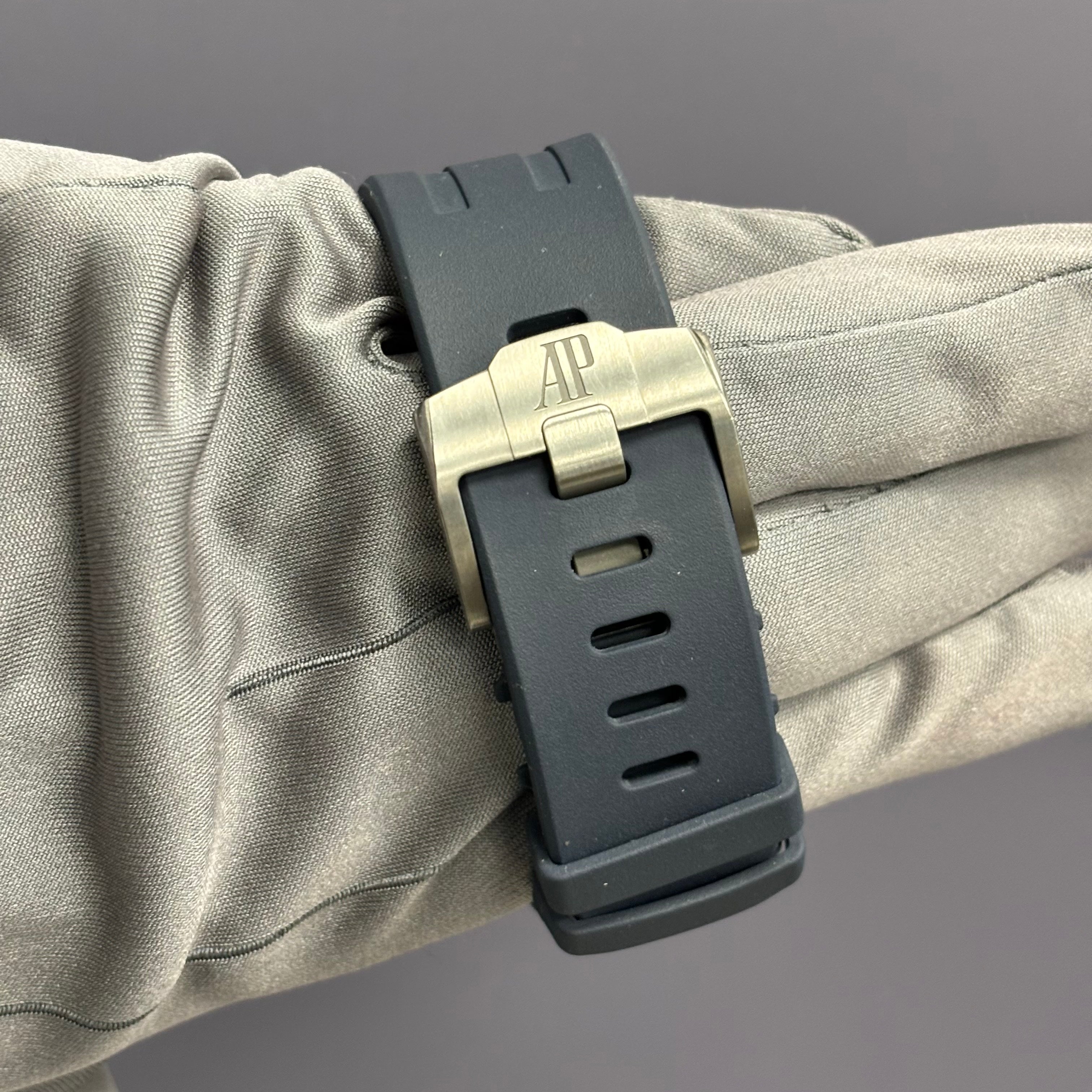 Audemars Piguet Royal Oak 43mm Black Dial Watch Ref# 26420TI.OO.A027CA.01 - Happy Jewelers Fine Jewelry Lifetime Warranty