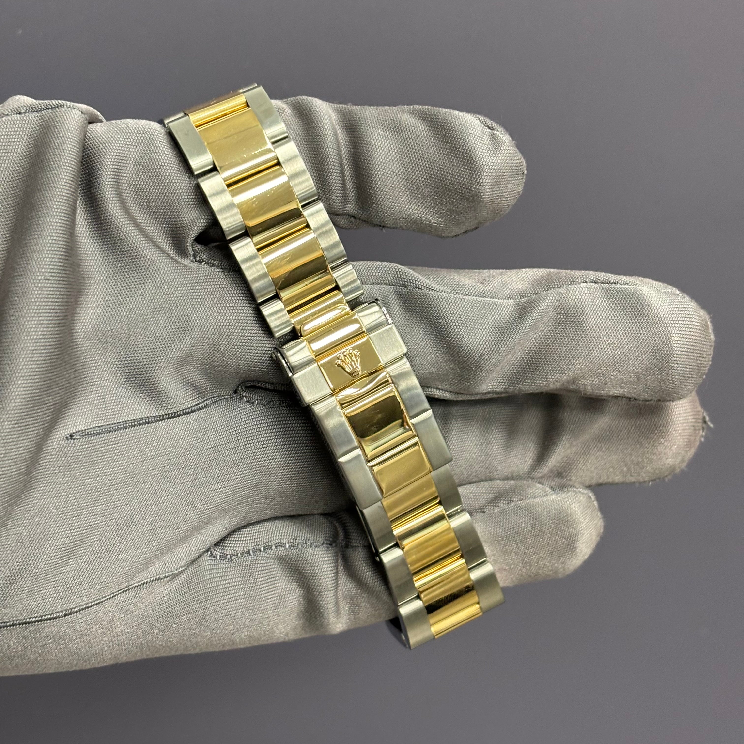 Rolex Yacht-Master 40mm Silver Dial Watch Ref# 16623 - Happy Jewelers Fine Jewelry Lifetime Warranty