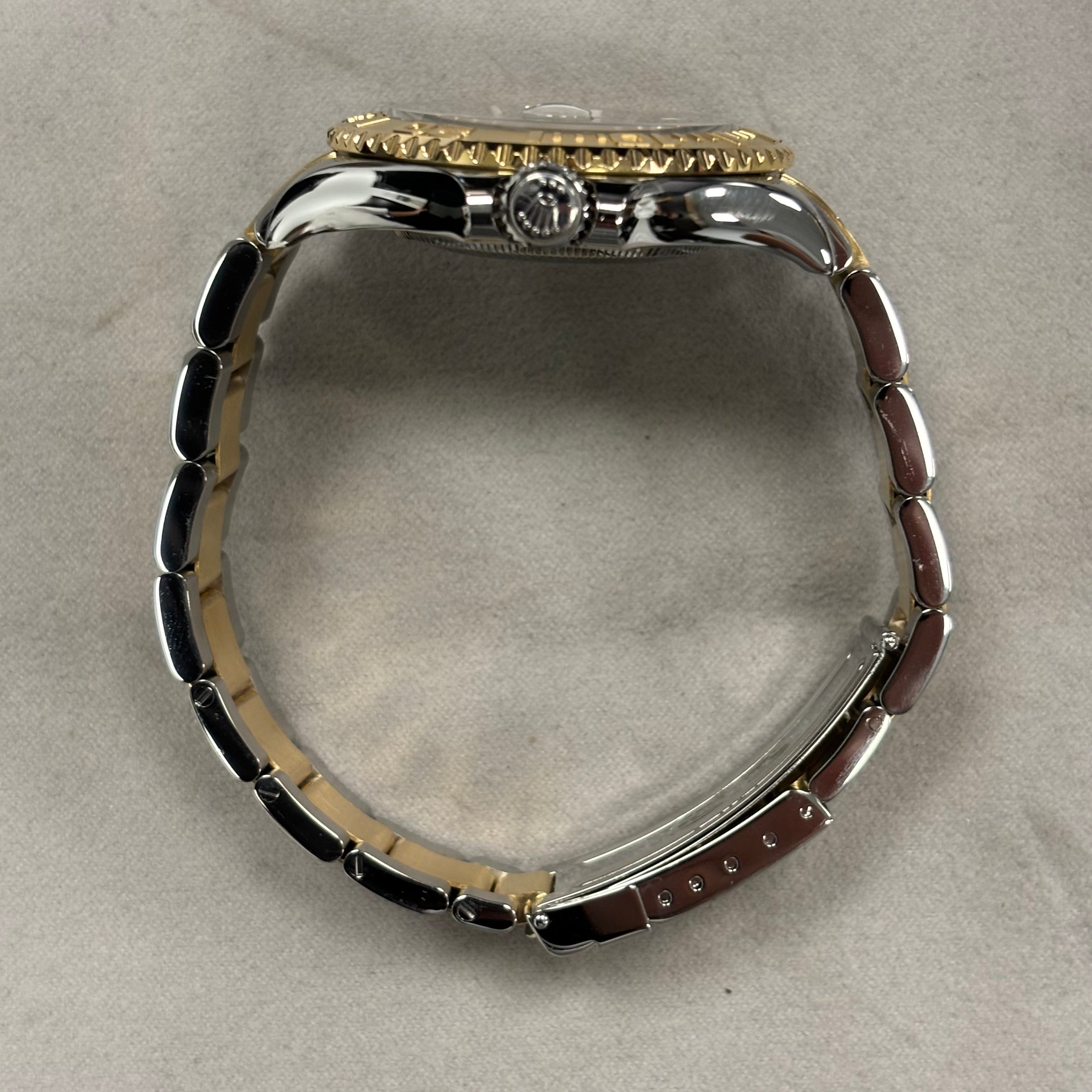 Rolex Yacht-Master 40mm Silver Dial Watch Ref# 16623 - Happy Jewelers Fine Jewelry Lifetime Warranty