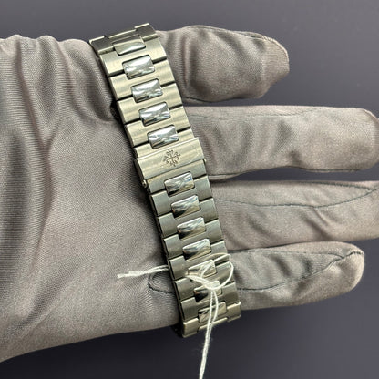 Patek Philippe Nautilus 40.5mm Grey Dial Watch Ref# 5980R-010 - Happy Jewelers Fine Jewelry Lifetime Warranty