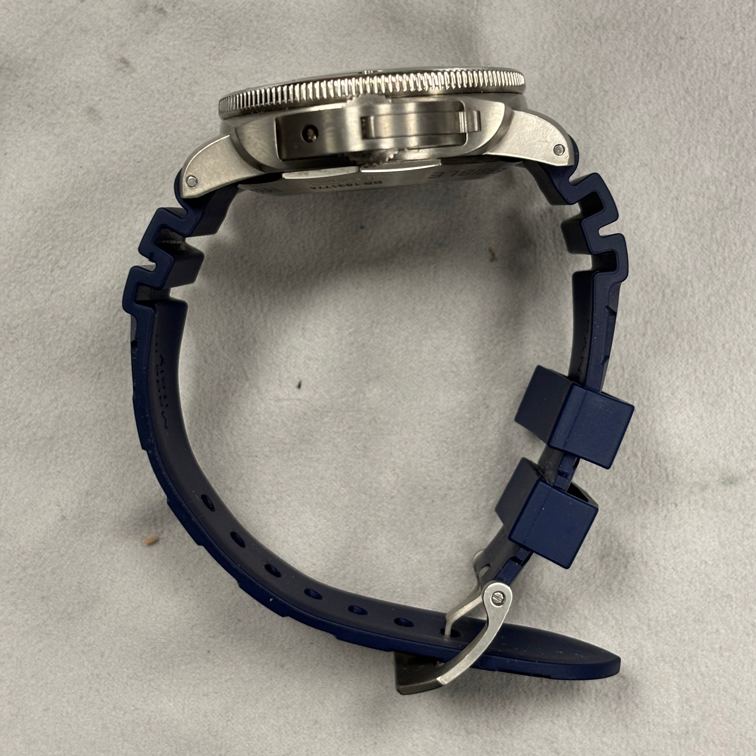 Panerai Luminor 47mm Blue Dial Watch Ref# PAM00719 - Happy Jewelers Fine Jewelry Lifetime Warranty