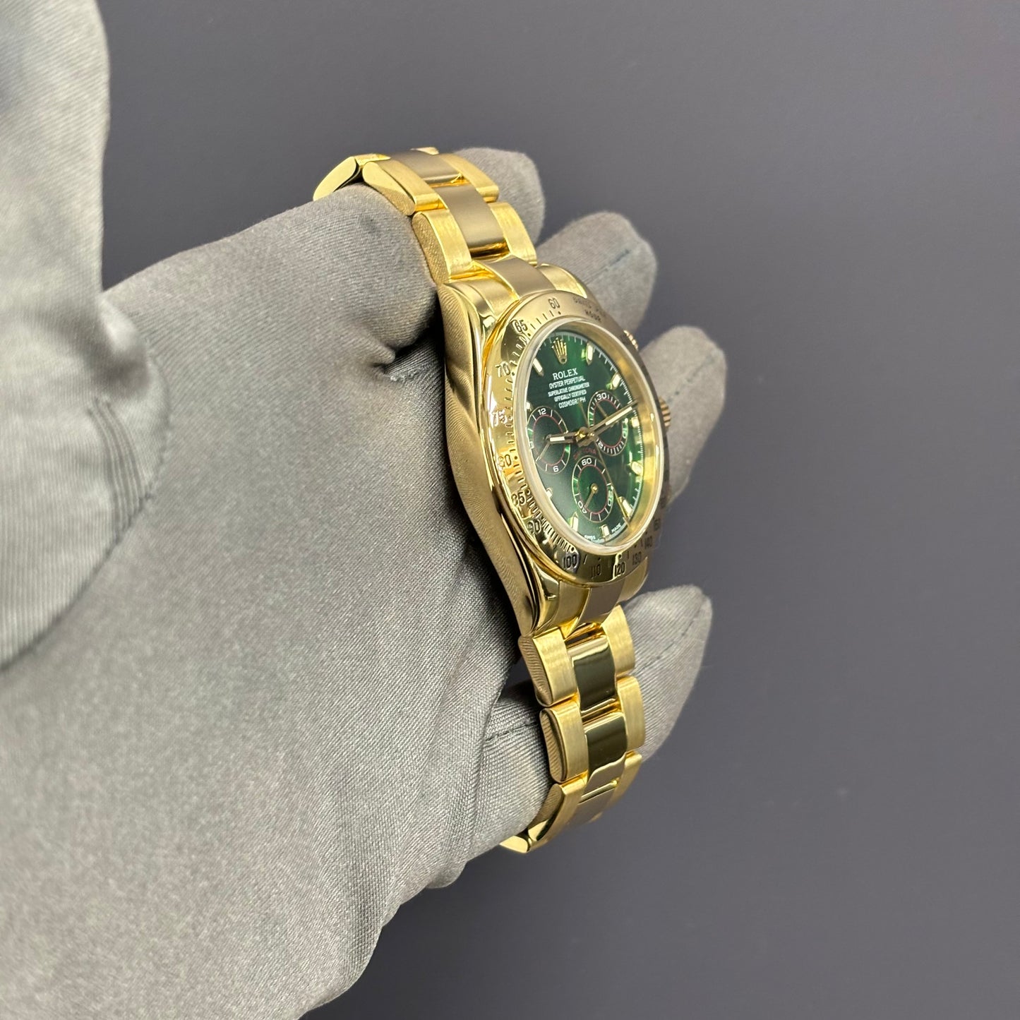 Rolex Daytona 40mm Green Dial Watch Ref# 116528