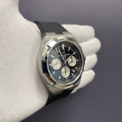 Vacheron Constantin Overseas 42.5mm Black Dial Watch Ref# 5500V/110A-B481 - Happy Jewelers Fine Jewelry Lifetime Warranty