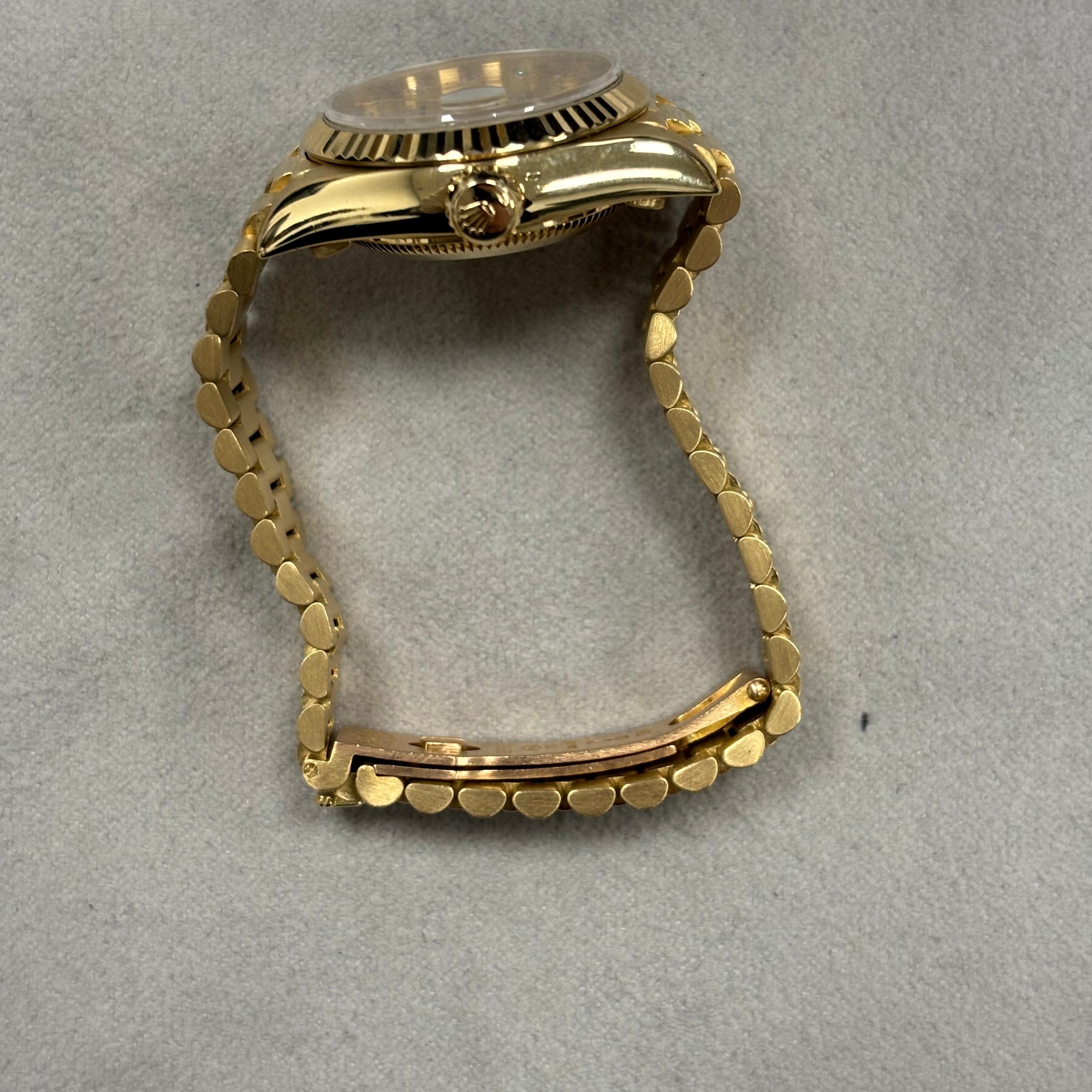 Rolex Datejust 26mm Yellow Dial Watch Ref# 69178 - Happy Jewelers Fine Jewelry Lifetime Warranty