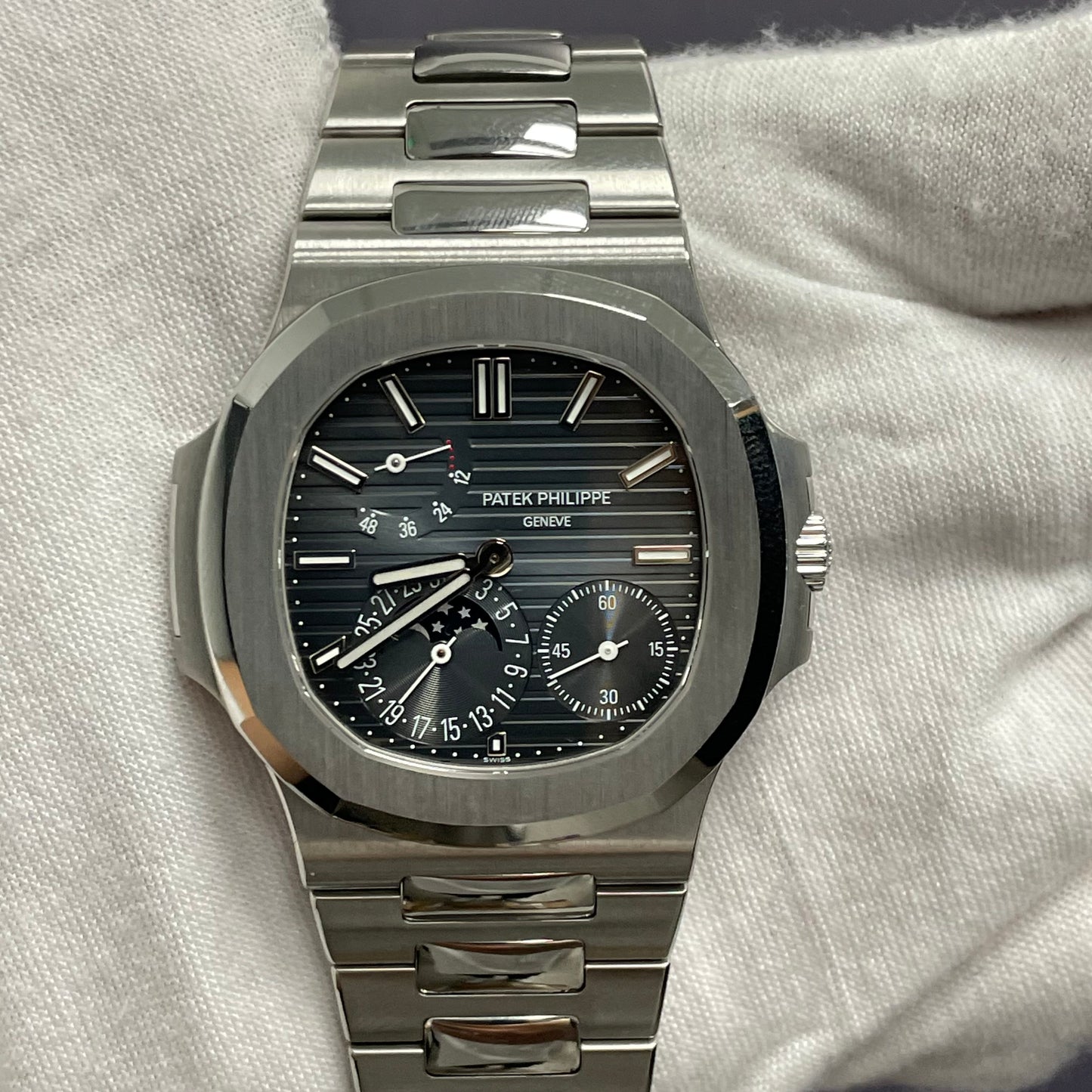 Patek Philippe Nautilus 40.5mm Blue Dial Watch Ref# 5712/1A-001