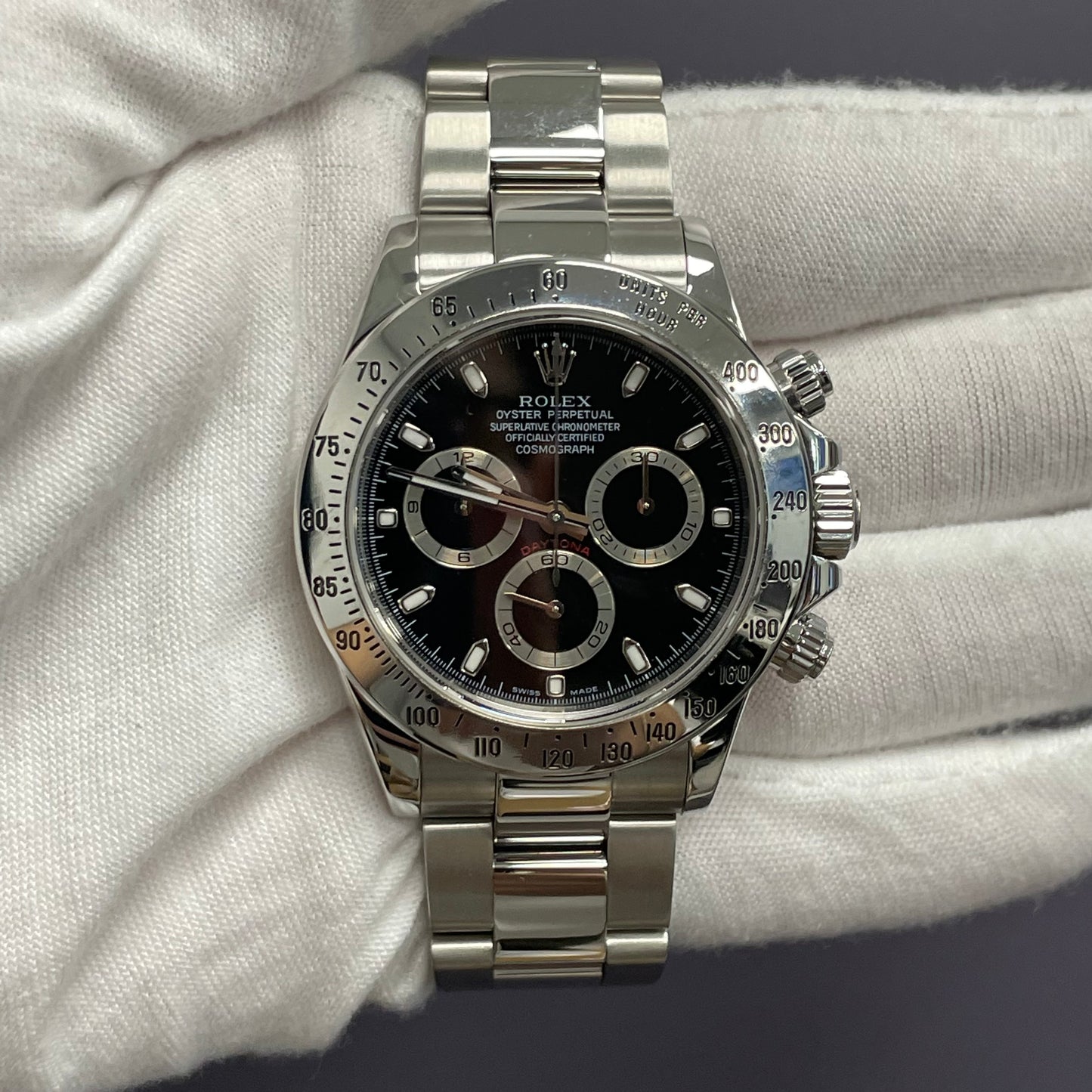 Rolex Daytona 40mm Black Dial Watch Ref# 116520