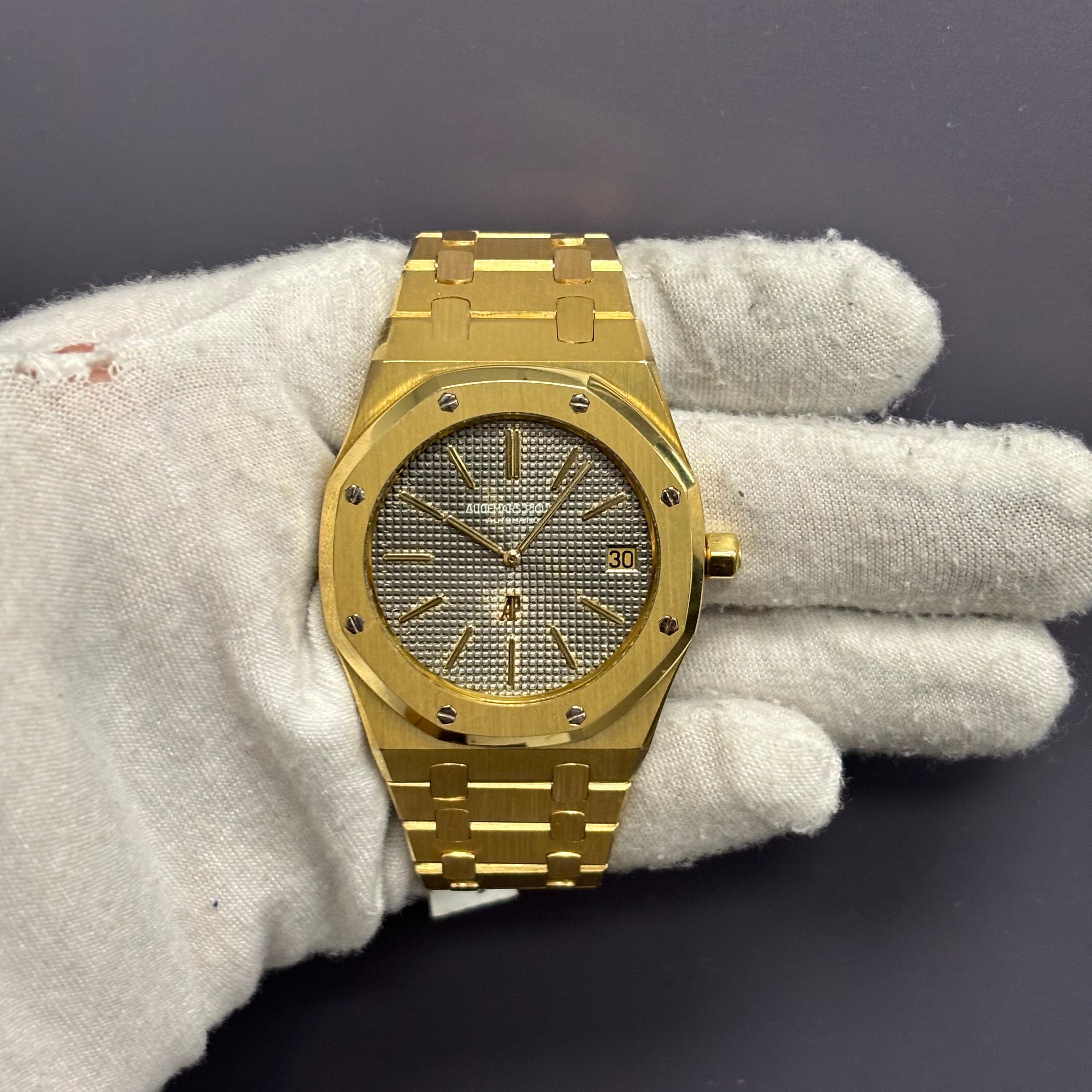 Audemars Piguet Royal Oak 39mm Grey Dial Watch Ref# 5402BA - Happy Jewelers Fine Jewelry Lifetime Warranty