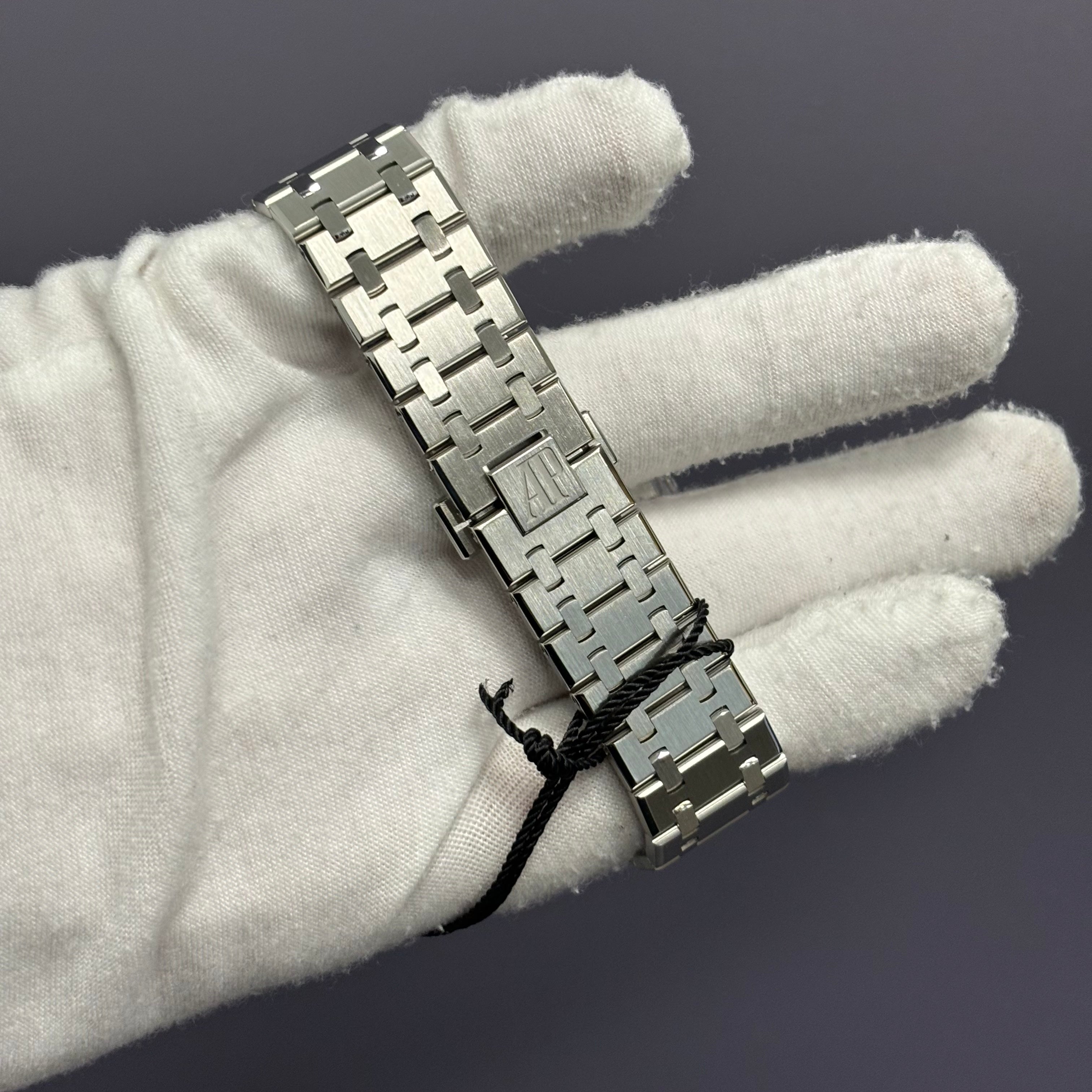 Audemars Piguet Royal Oak 41mm Blue Dial Watch Ref# 26240ST.OO.1320ST.01 - Happy Jewelers Fine Jewelry Lifetime Warranty