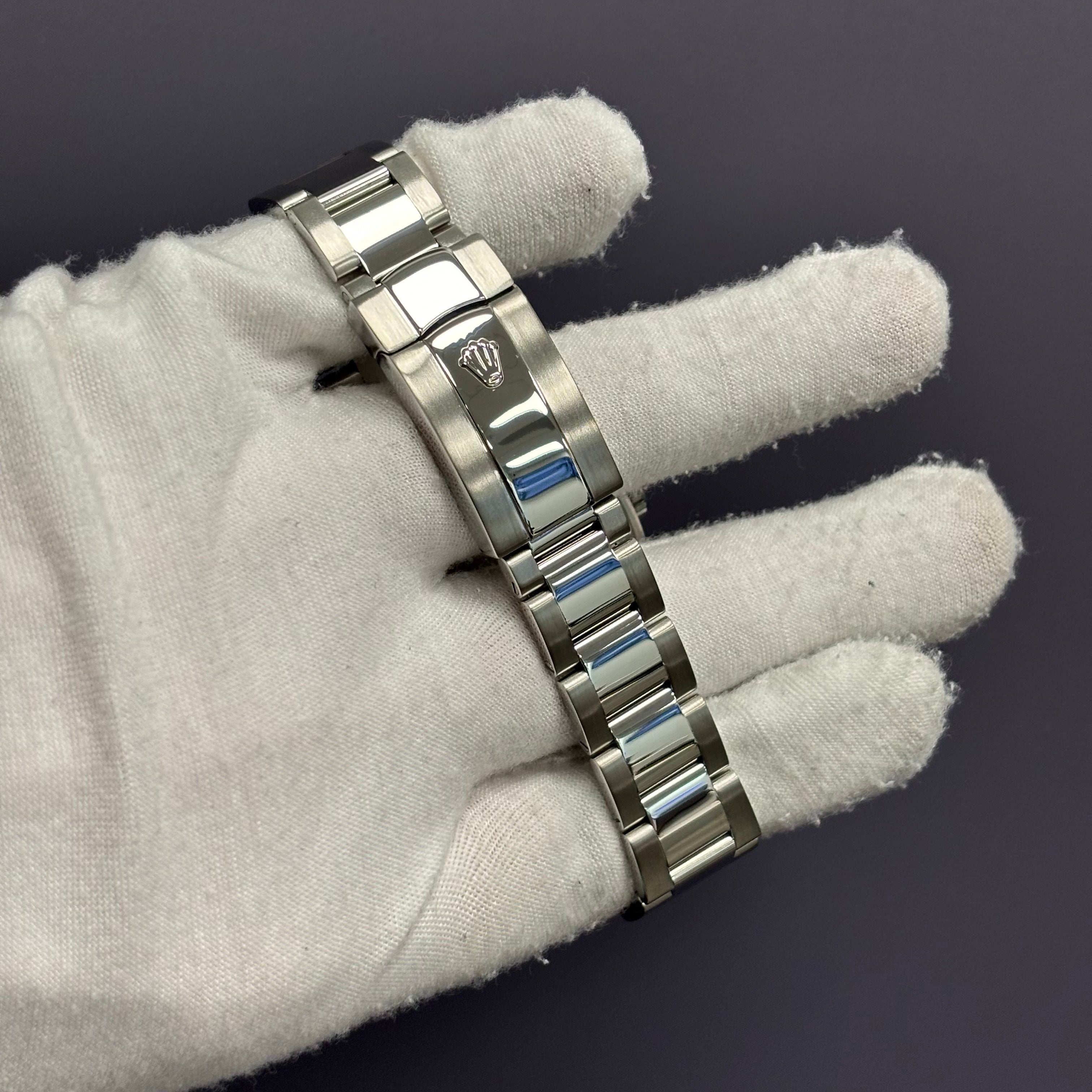 Rolex Milgauss 40mm White Dial Watch Ref# 116400 - Happy Jewelers Fine Jewelry Lifetime Warranty