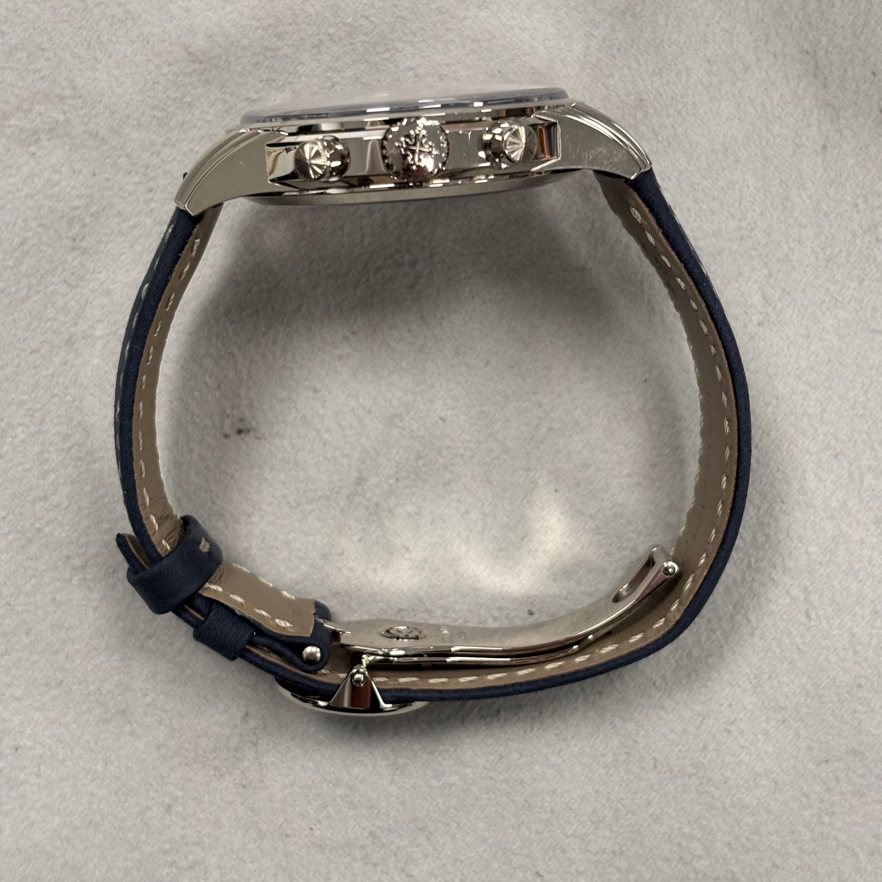 Patek Philippe Chronograph 41mm Blue Dial Watch Ref# 5172G-001 - Happy Jewelers Fine Jewelry Lifetime Warranty