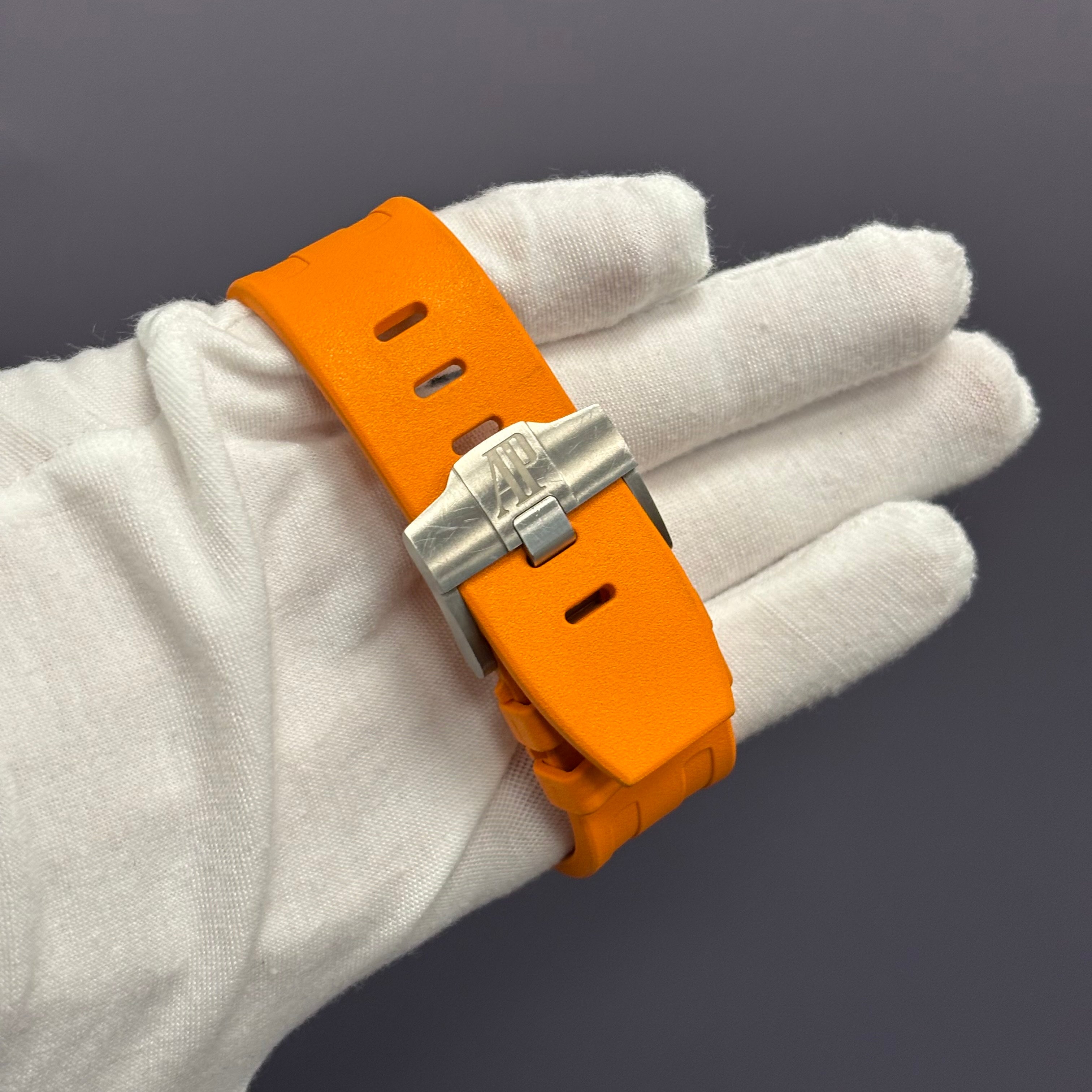 Audemars Piguet Royal Oak 42mm Black Dial Watch Ref# 15707CE.OO.A002CA.01 - Happy Jewelers Fine Jewelry Lifetime Warranty