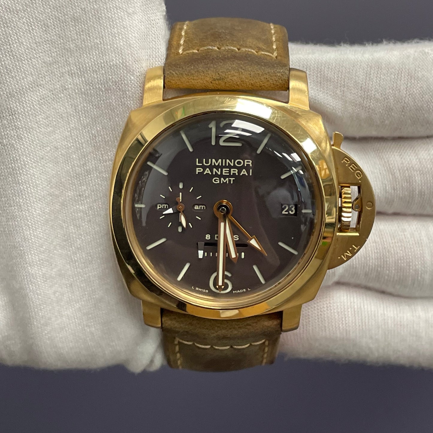 Panerai Luminor 44mm Brown Dial Watch Ref# PAM00289