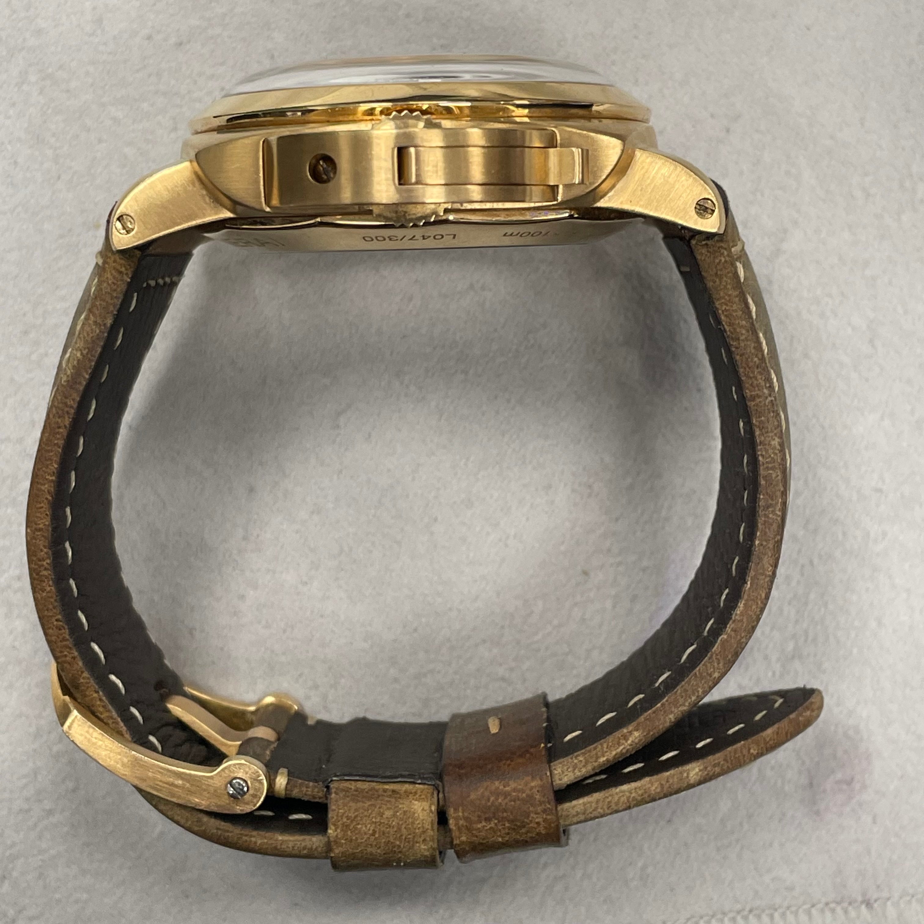 Panerai Luminor 44mm Brown Dial Watch Ref# PAM00289 - Happy Jewelers Fine Jewelry Lifetime Warranty