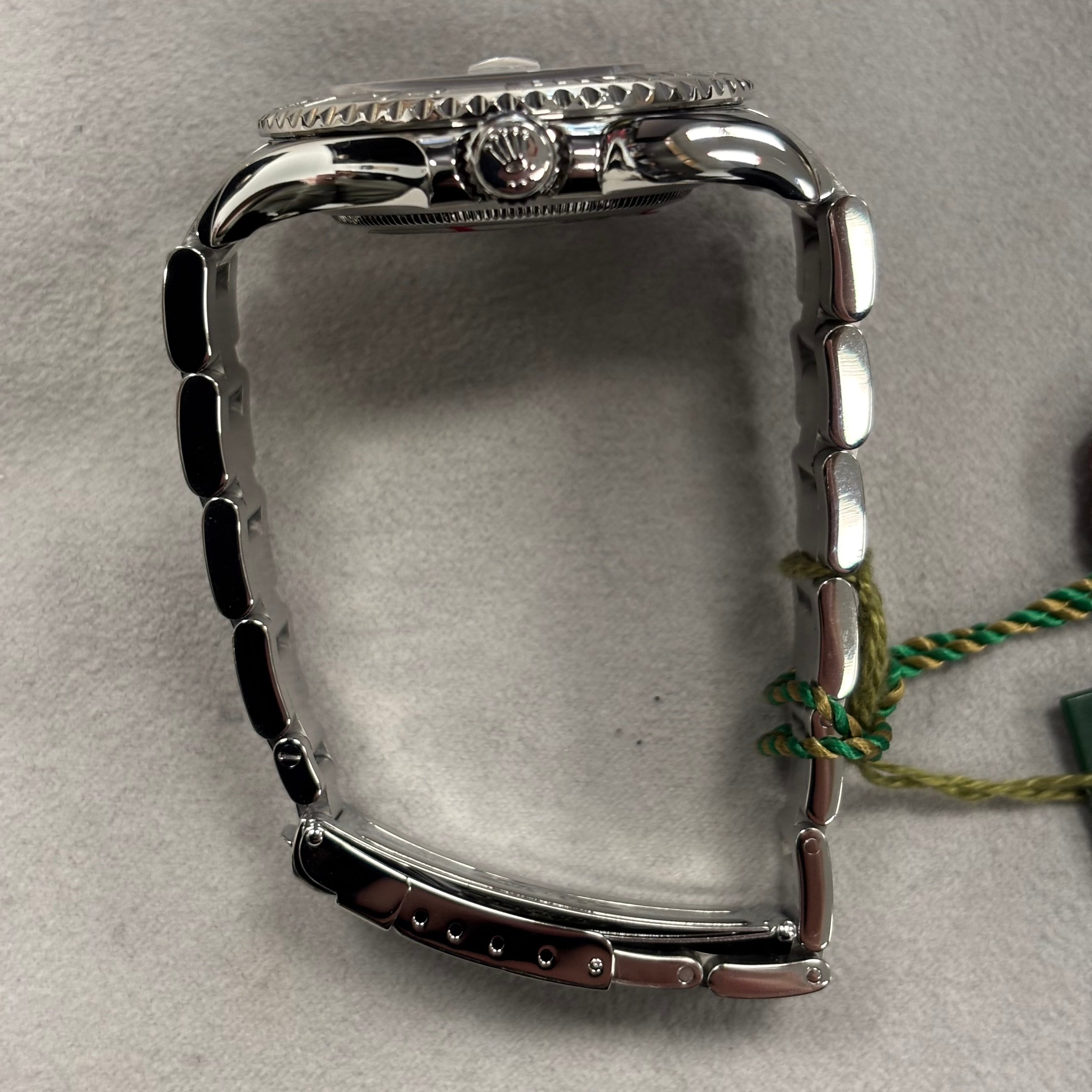 Rolex Yacht-Master 40mm Silver Dial Watch Ref# 16622 - Happy Jewelers Fine Jewelry Lifetime Warranty