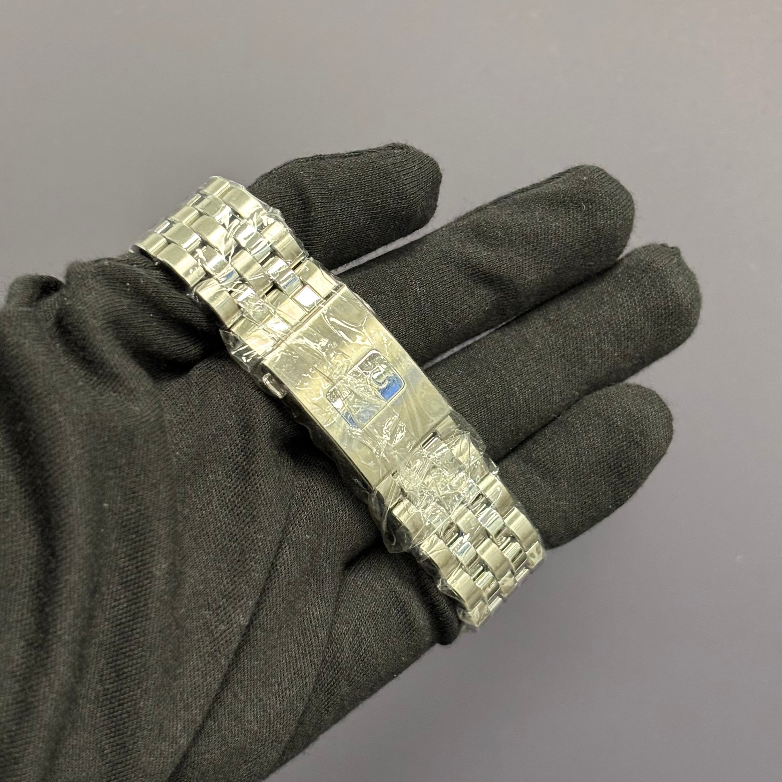 IWC Pilot's 41mm Green Dial Watch Ref# IW388104 - Happy Jewelers Fine Jewelry Lifetime Warranty