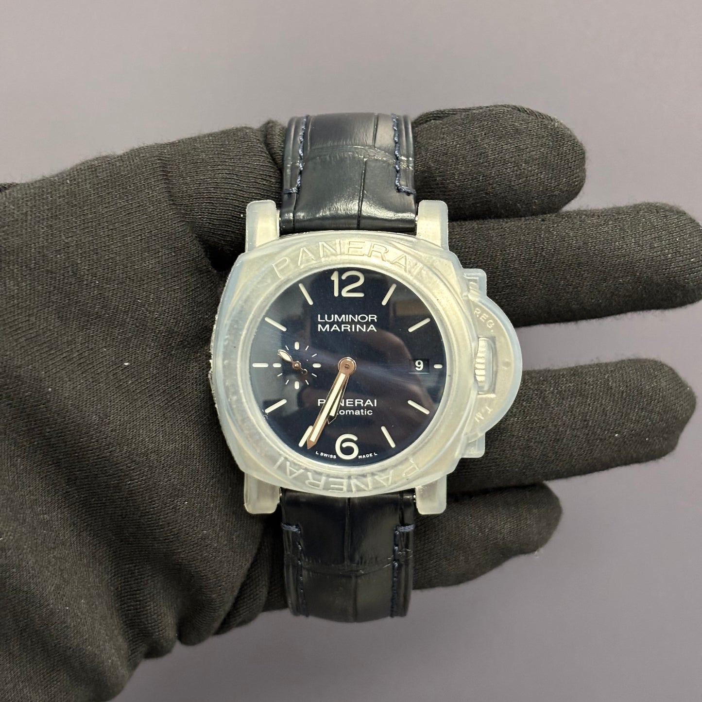 Panerai Luminor 40mm Blue Dial Watch Ref# PAM01370