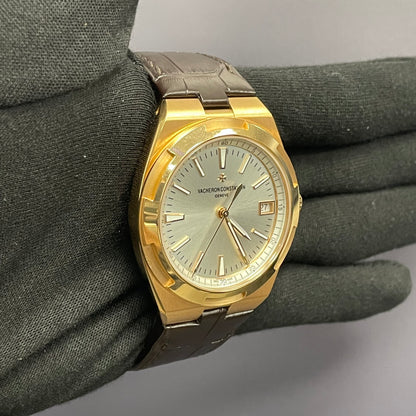 Vacheron Constantin 41mm Silver Dial Watch Ref# 4500V/000R-B127 - Happy Jewelers Fine Jewelry Lifetime Warranty