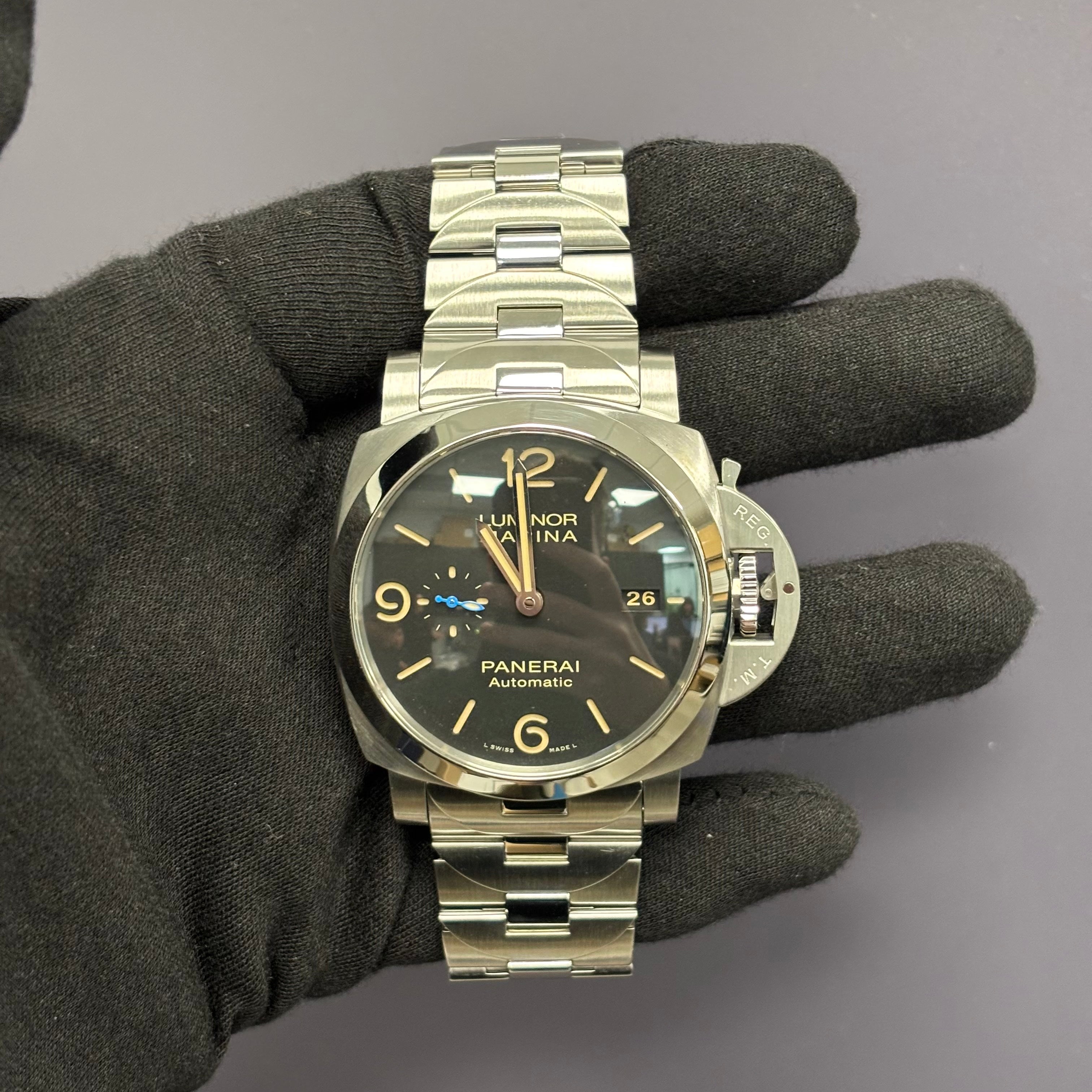 Panerai Luminor 44mm Black Dial Watch Ref# PAM00723 - Happy Jewelers Fine Jewelry Lifetime Warranty