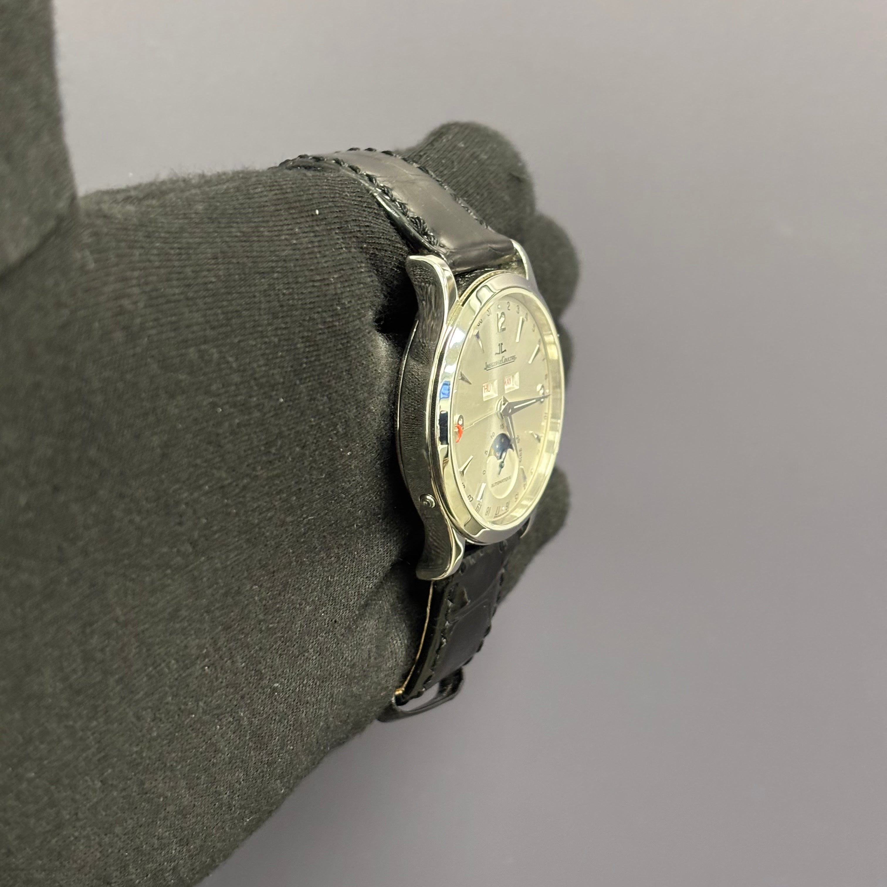 Jaeger-LeCoultre Master 37mm Silver Dial Watch Ref# 140.840.987 - Happy Jewelers Fine Jewelry Lifetime Warranty