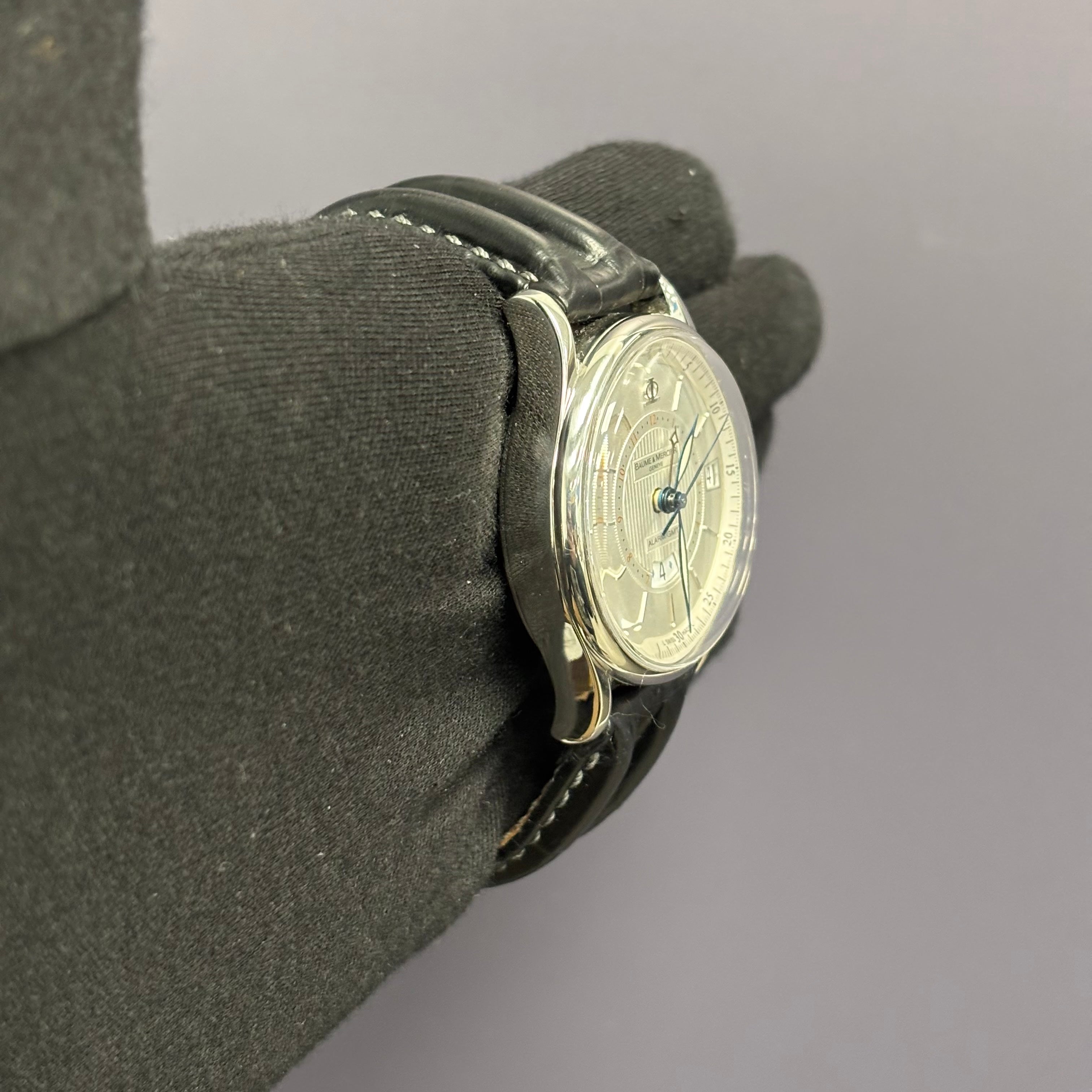 Baume & Mercier Classima 36mm Silver Dial Watch Ref# M0A08700 - Happy Jewelers Fine Jewelry Lifetime Warranty