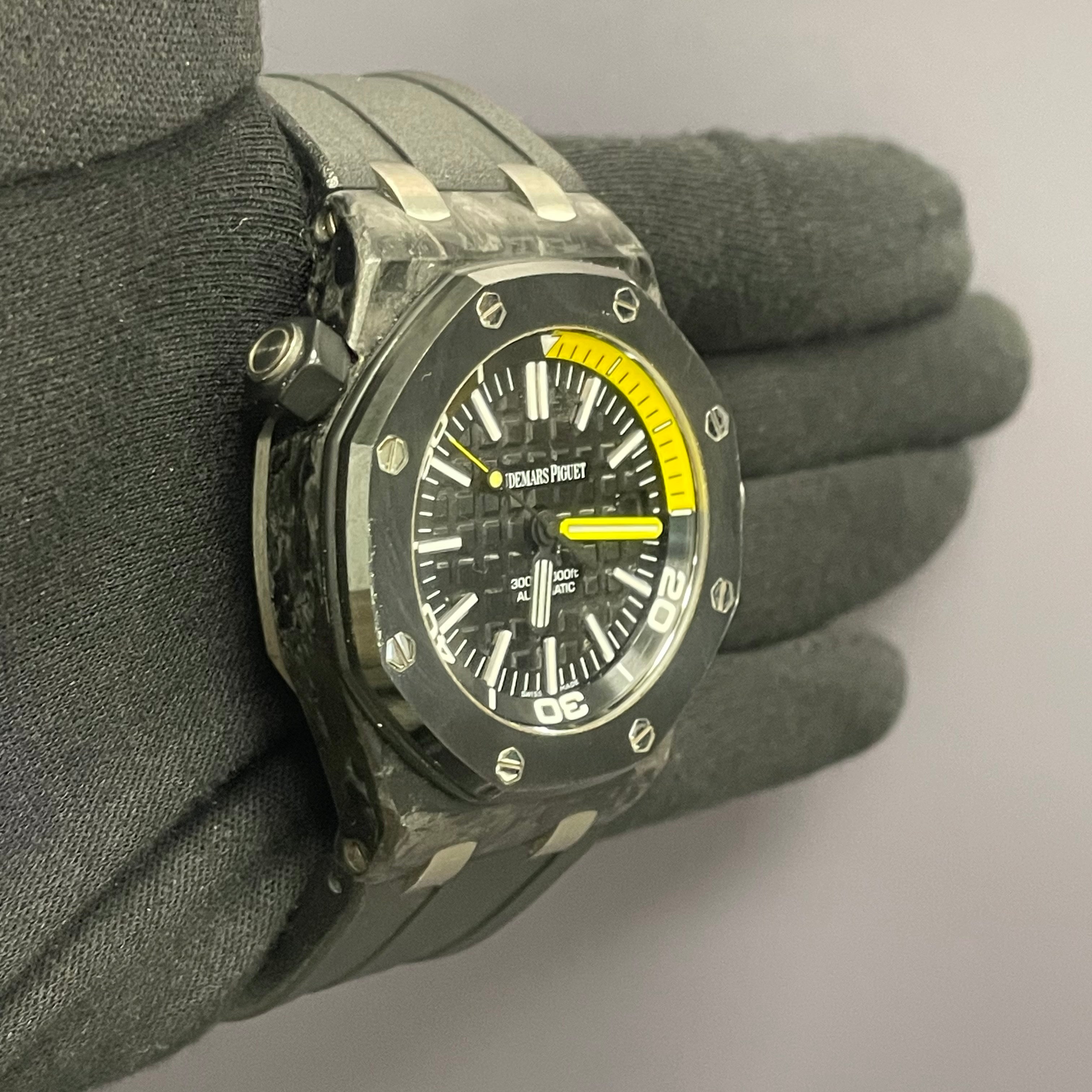 Audemars Piguet Royal Oak 42mm Black Dial Watch Ref# 15706AU.OO.A002CA.01 - Happy Jewelers Fine Jewelry Lifetime Warranty