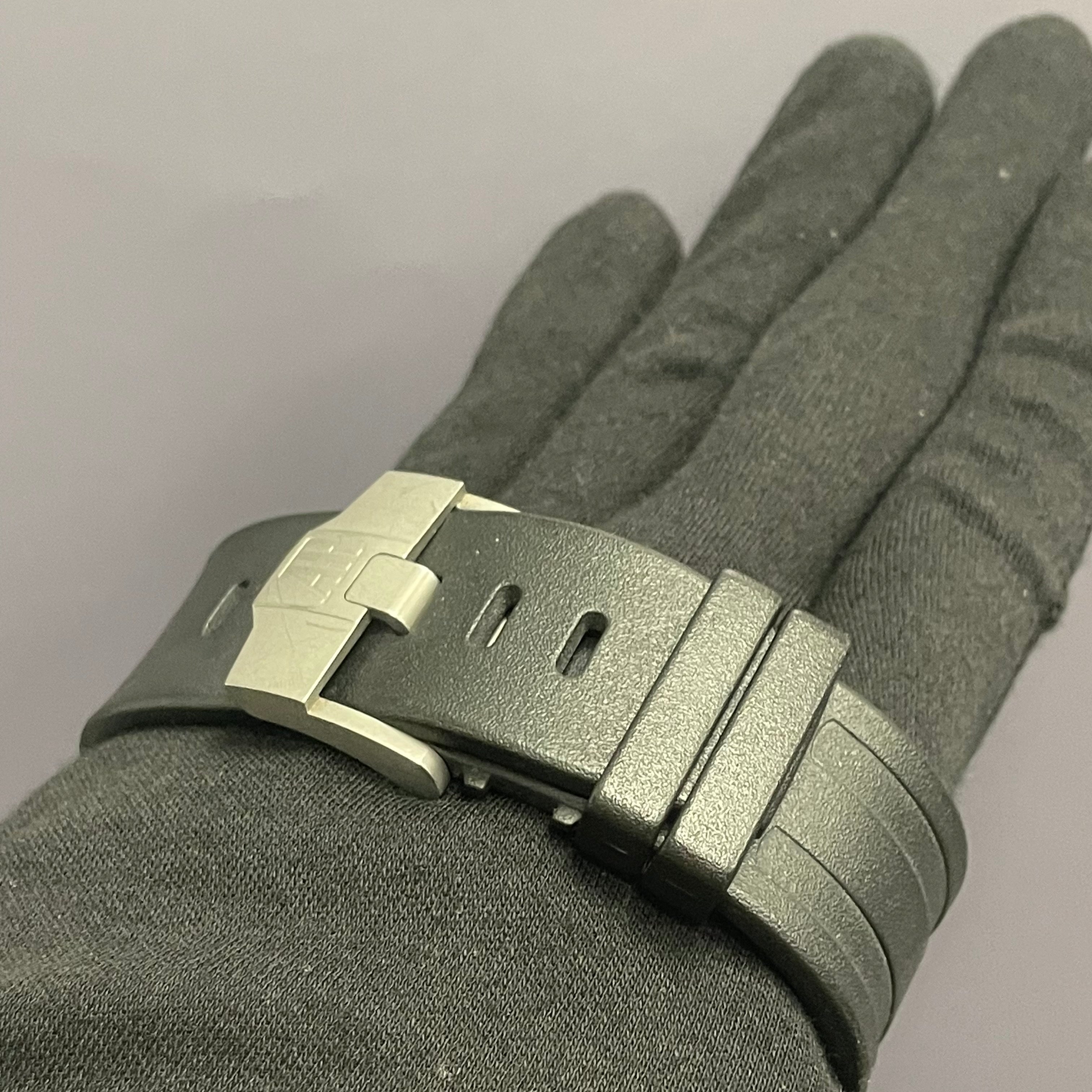 Audemars Piguet Royal Oak 42mm Black Dial Watch Ref# 15706AU.OO.A002CA.01 - Happy Jewelers Fine Jewelry Lifetime Warranty