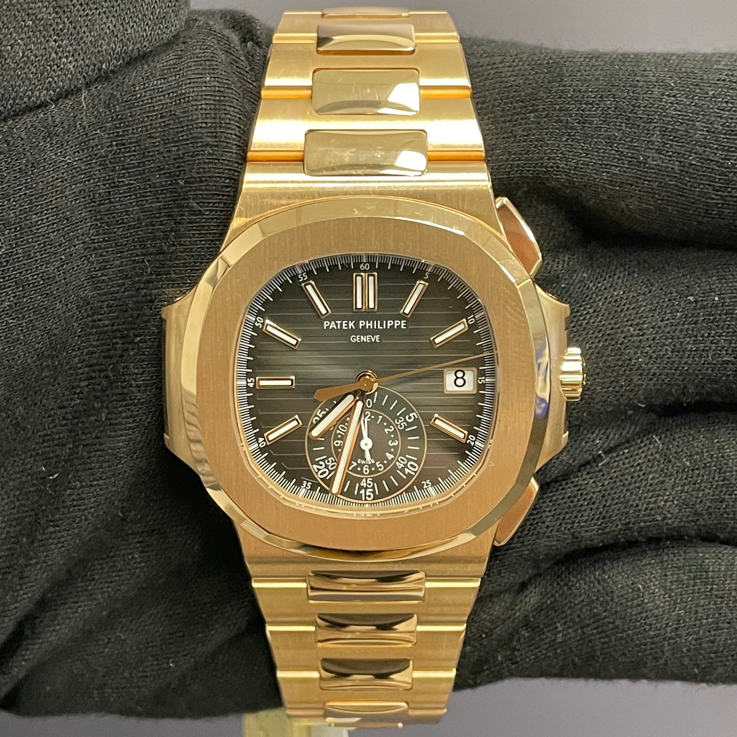 Patek Philippe Nautilus 40.5mm Grey Dial Ref# 5980/1R-001