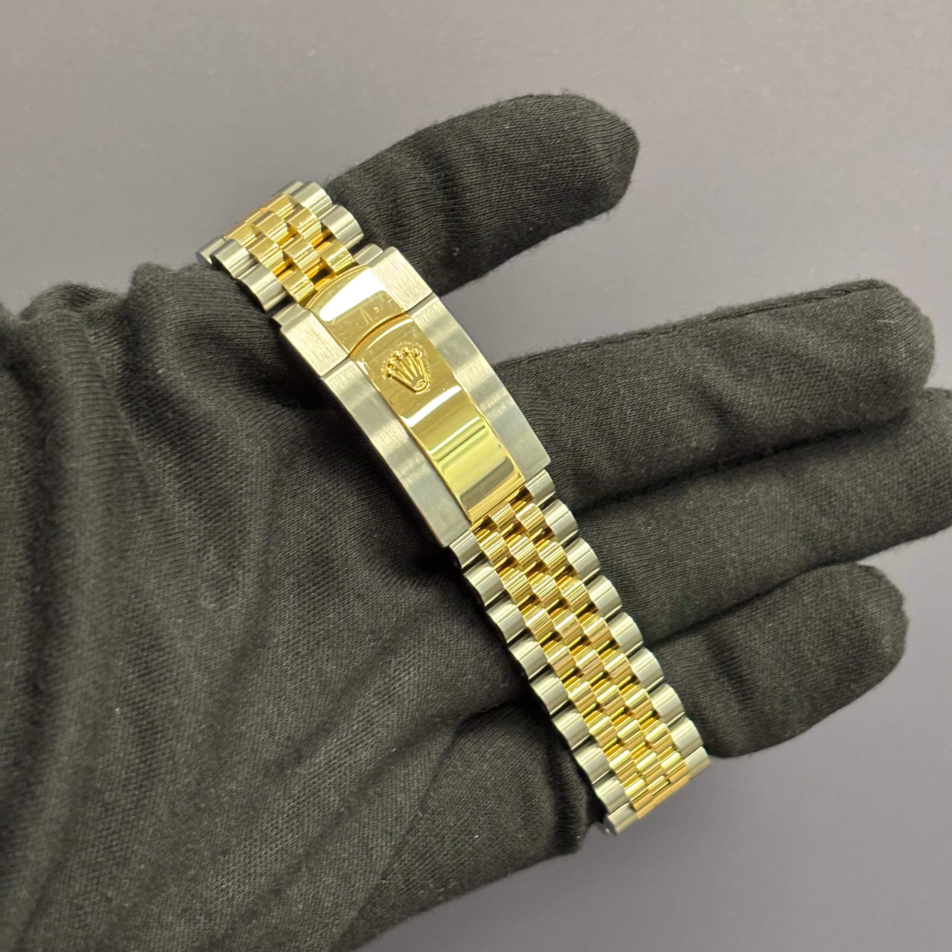 Rolex Datejust 36mm Champagne Dial Watch Ref# 126203 - Happy Jewelers Fine Jewelry Lifetime Warranty