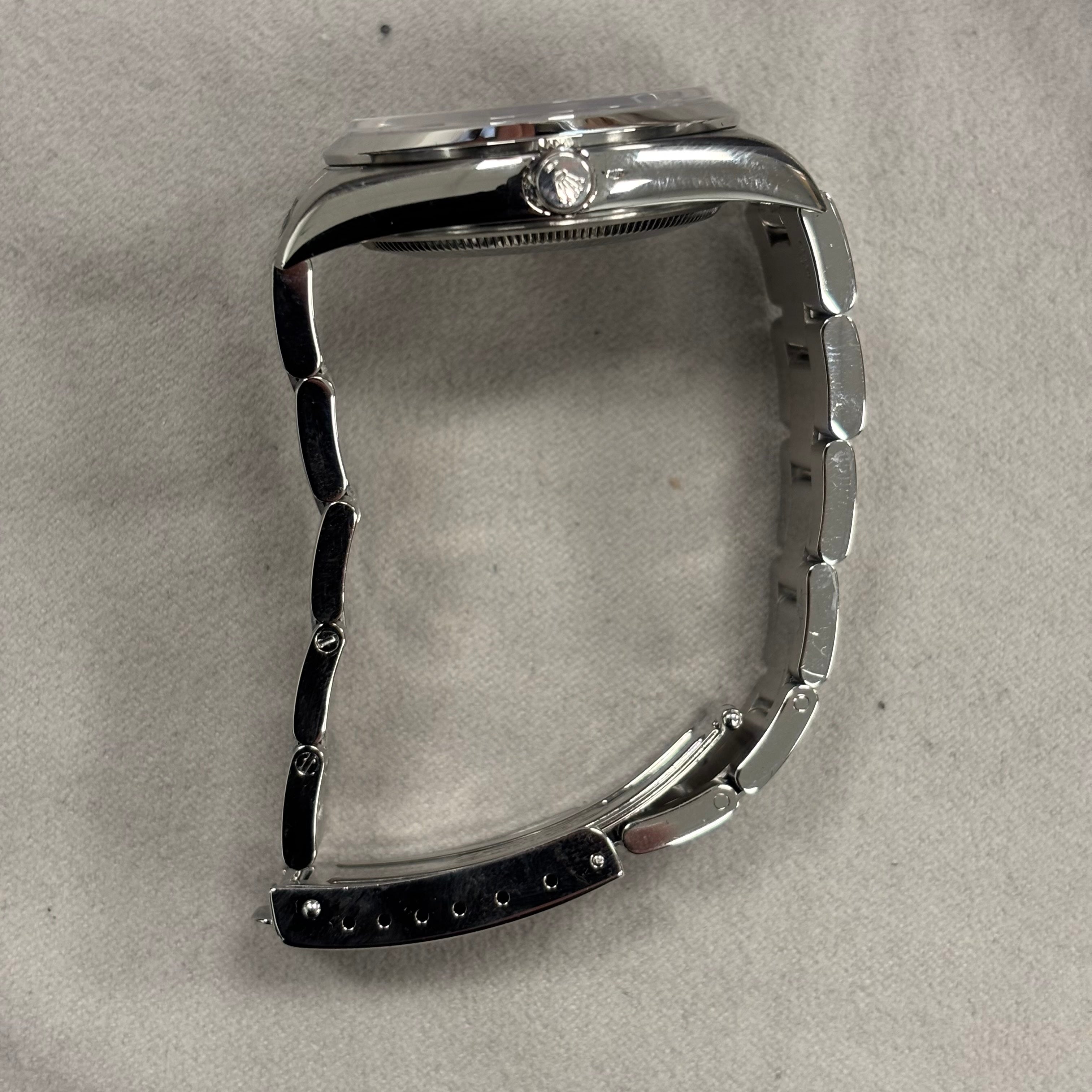 Rolex Air-King 34mm Blue Dial Watch Ref# 14000 - Happy Jewelers Fine Jewelry Lifetime Warranty