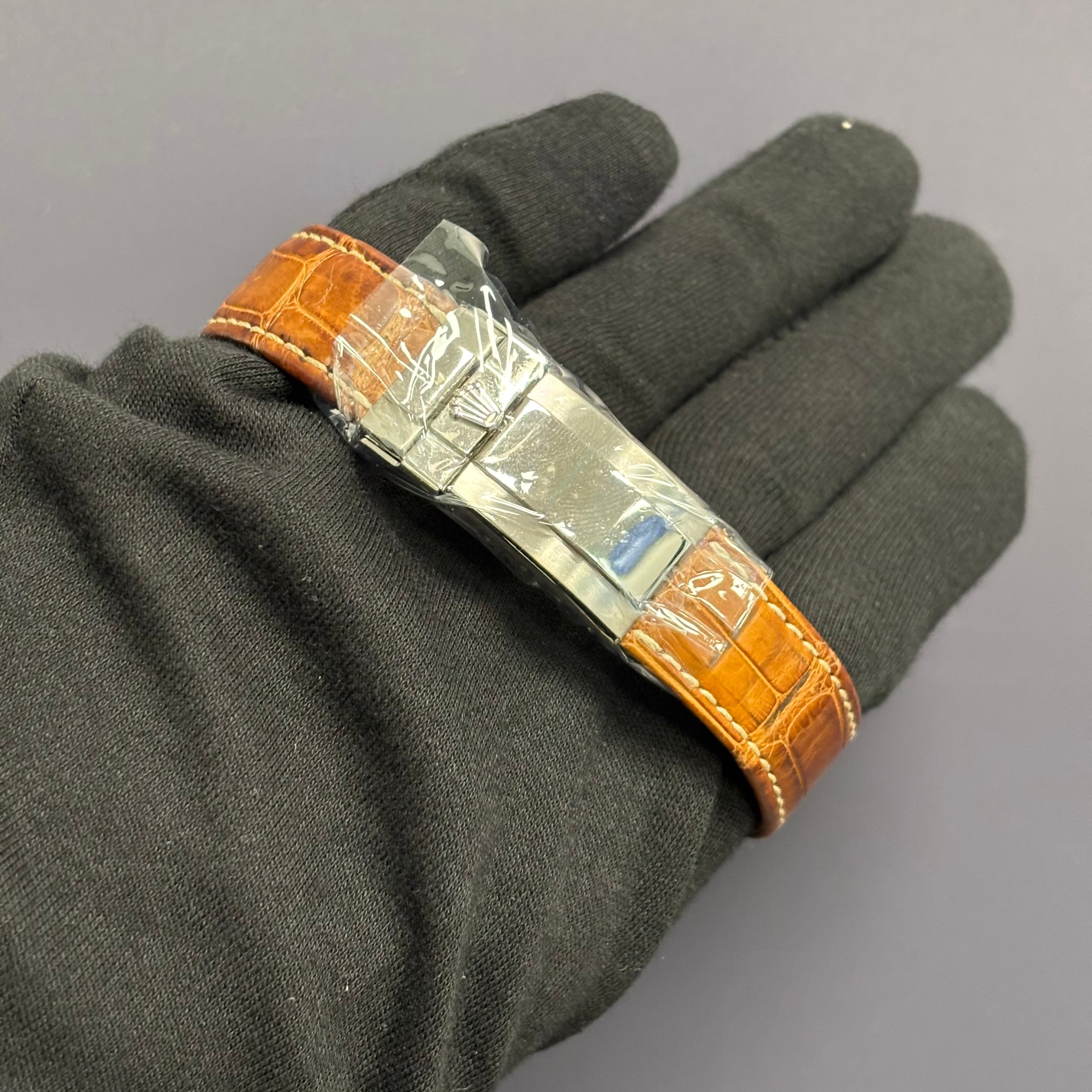 Rolex Daytona 40mm White Dial Watch Ref# 116519 - Happy Jewelers Fine Jewelry Lifetime Warranty