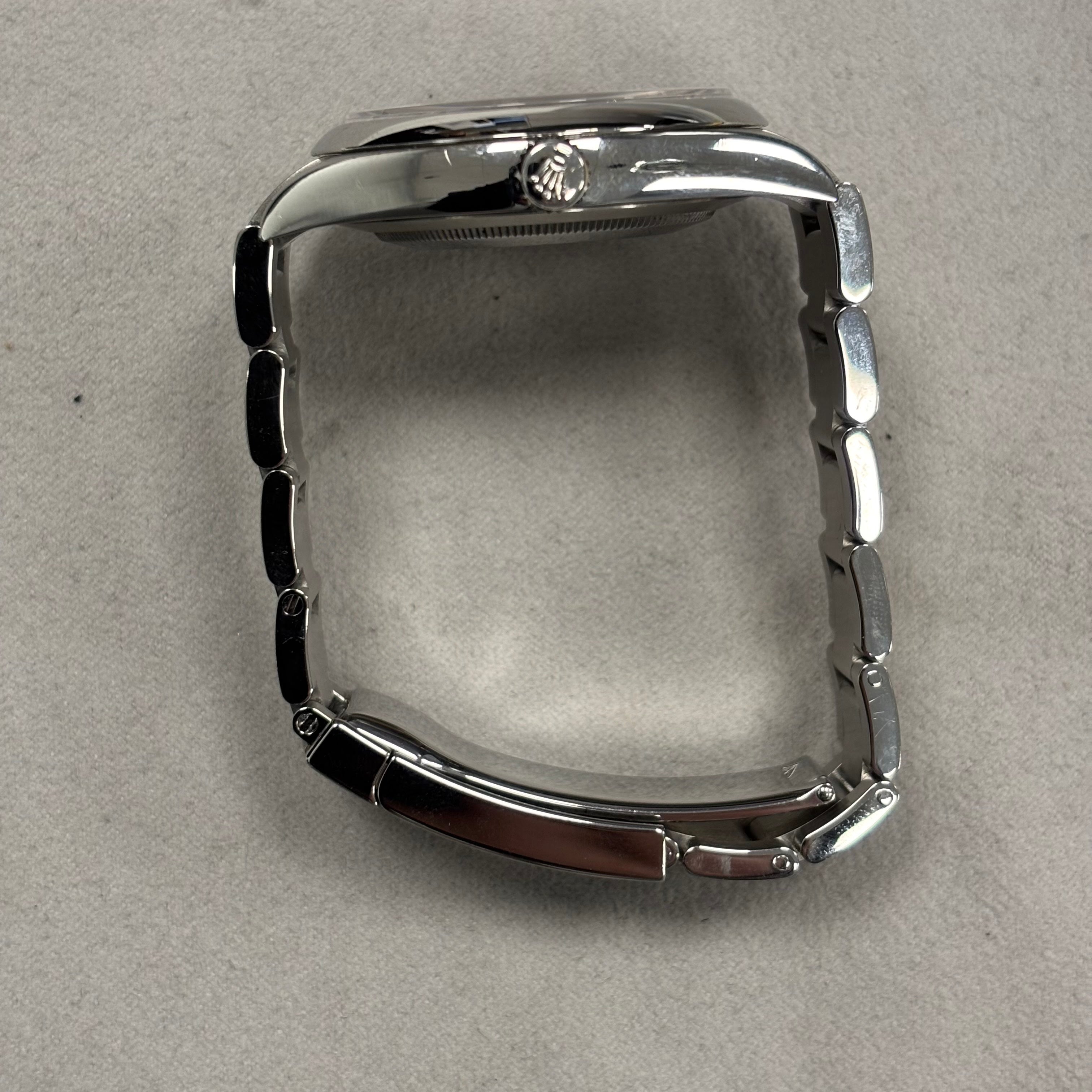 Rolex Oyster Perpetual 41mm Celebration Dial Watch Ref# 124300 - Happy Jewelers Fine Jewelry Lifetime Warranty