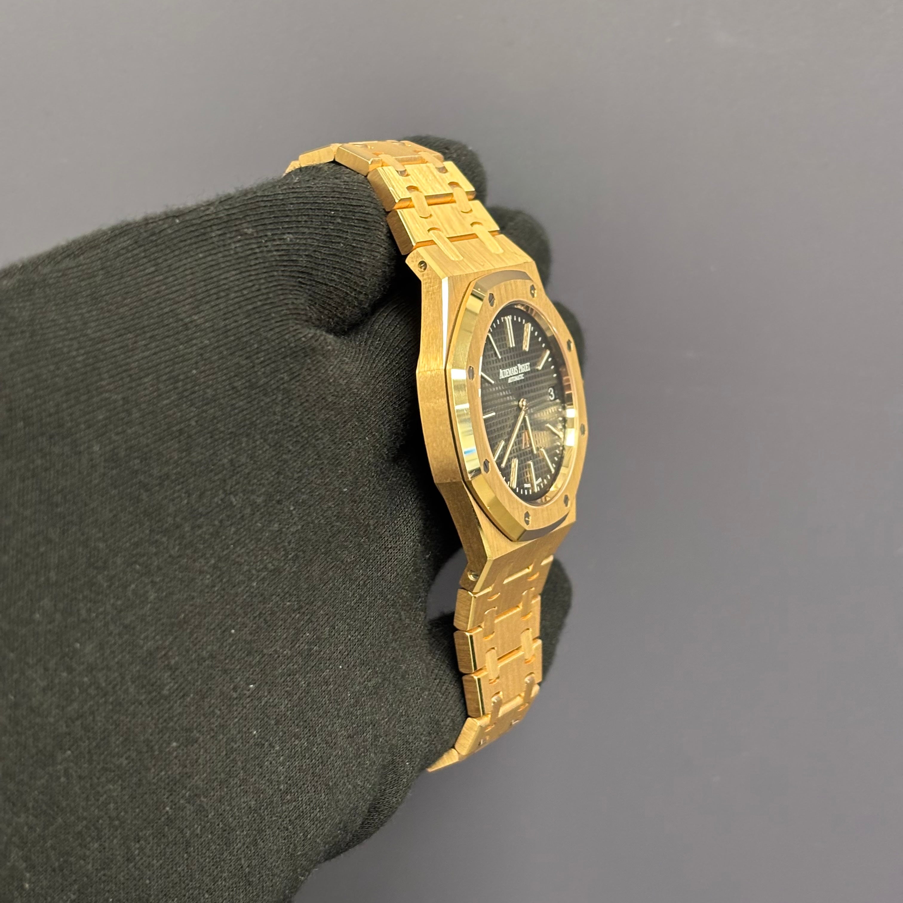 Audemars Piguet Royal Oak 39mm Grey Dial Watch Ref# 16202OR.OO.1240OR.02 - Happy Jewelers Fine Jewelry Lifetime Warranty