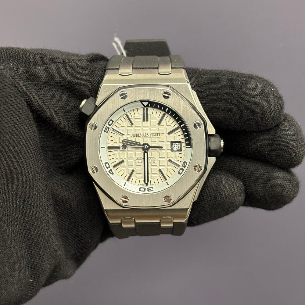 Audemars Piguet Royal Oak 42mm Black Dial Watch Ref# 15710ST.OO.A002CA.02