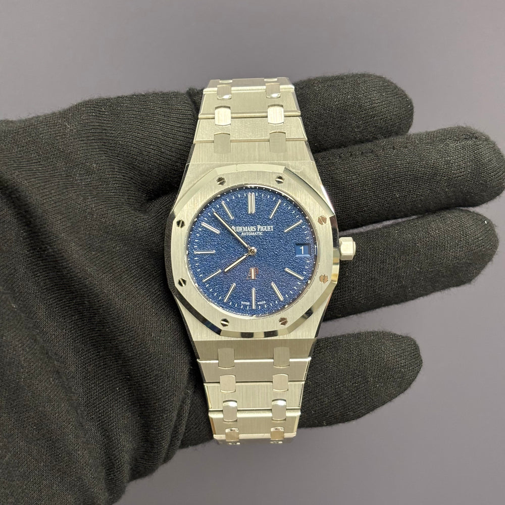 Audemars Piguet Royal Oak 39mm Blue Dial Watch Ref# 16202BC.OO.1240BC.02