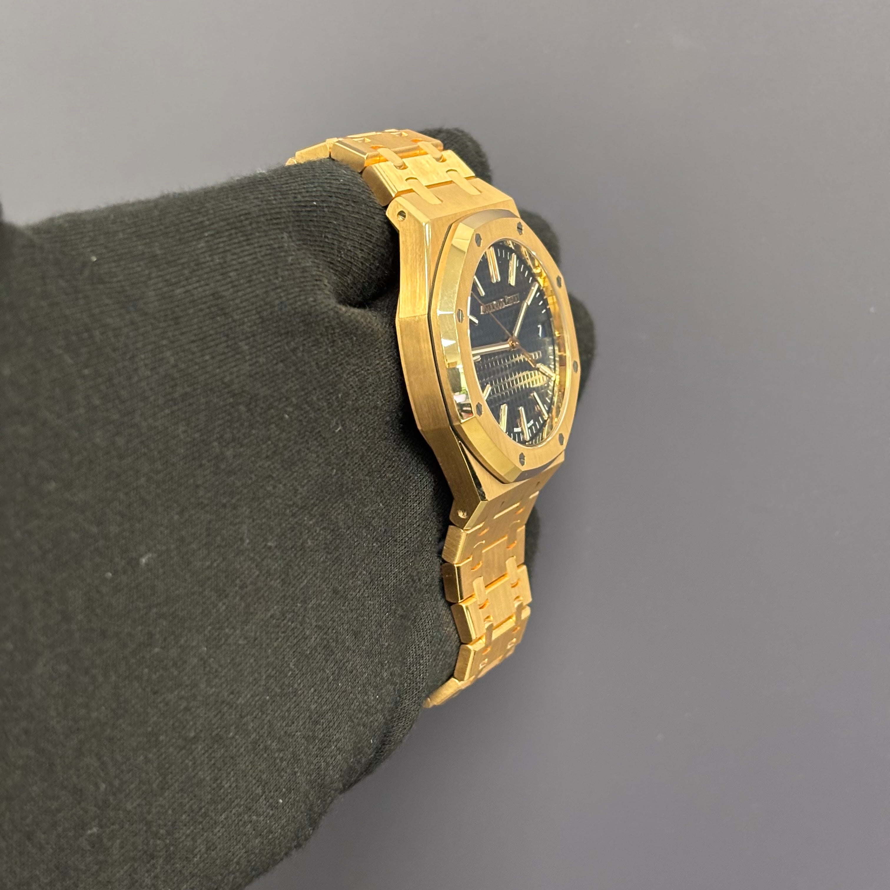 Audemars Piguet Royal Oak 41mm Blue Dial Watch Ref# 15510OR.OO.1320OR.03 - Happy Jewelers Fine Jewelry Lifetime Warranty