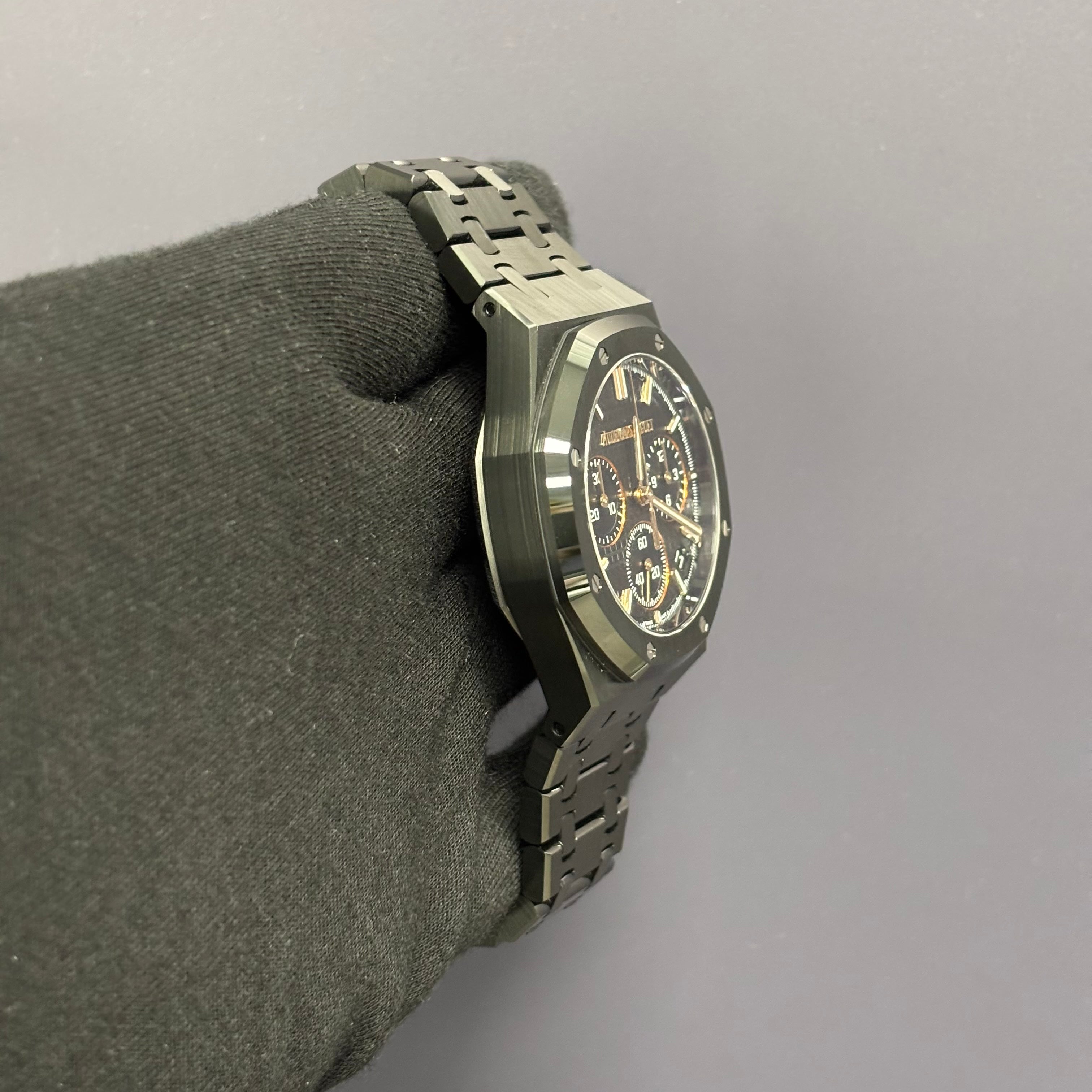 Audemars Piguet Royal Oak 41mm Black Dial Watch Ref# 26240CE.OO.1225CE.01 - Happy Jewelers Fine Jewelry Lifetime Warranty