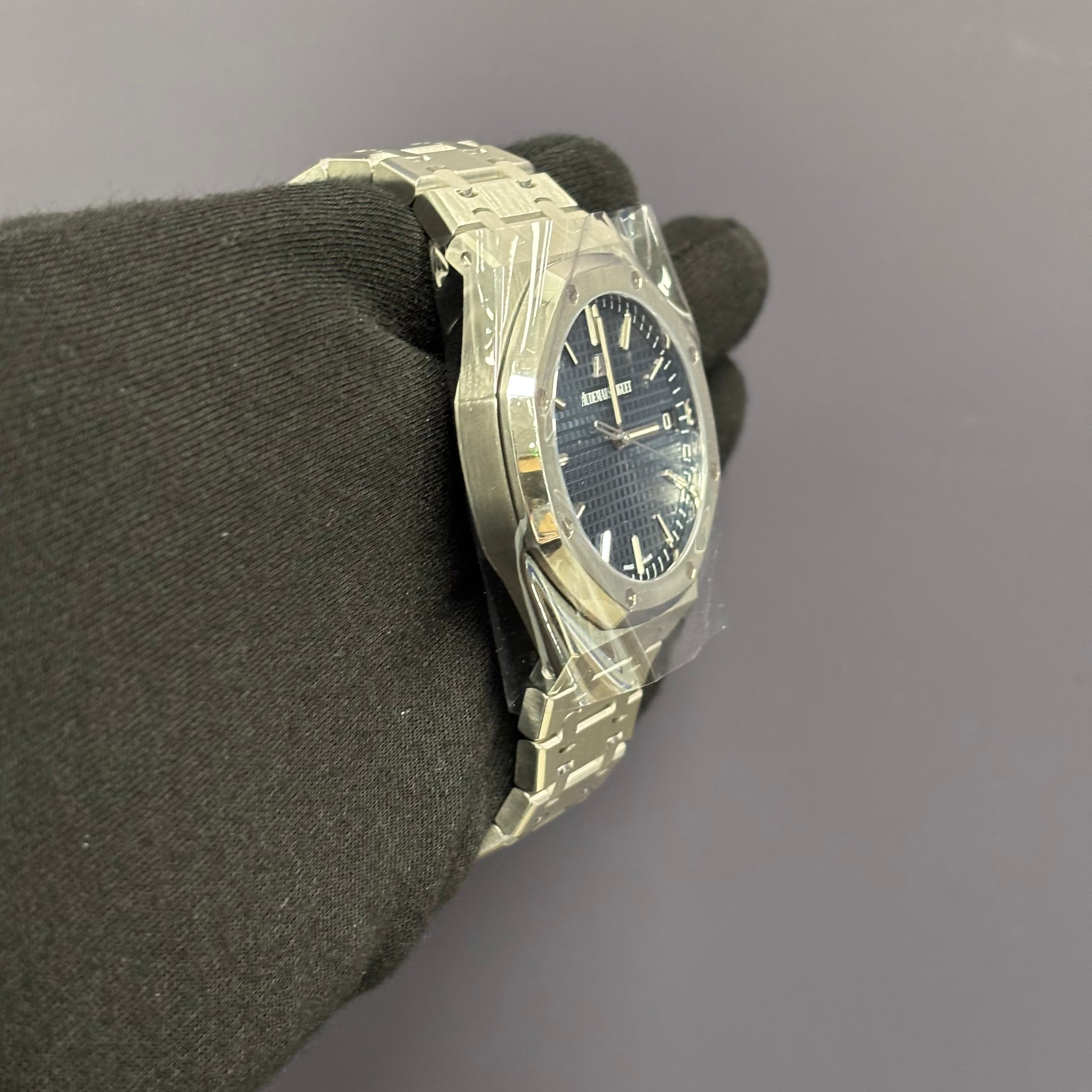 Audemars Piguet Royal Oak 41mm Blue Dial Ref# 15500ST.OO.1220ST.01 - Happy Jewelers Fine Jewelry Lifetime Warranty