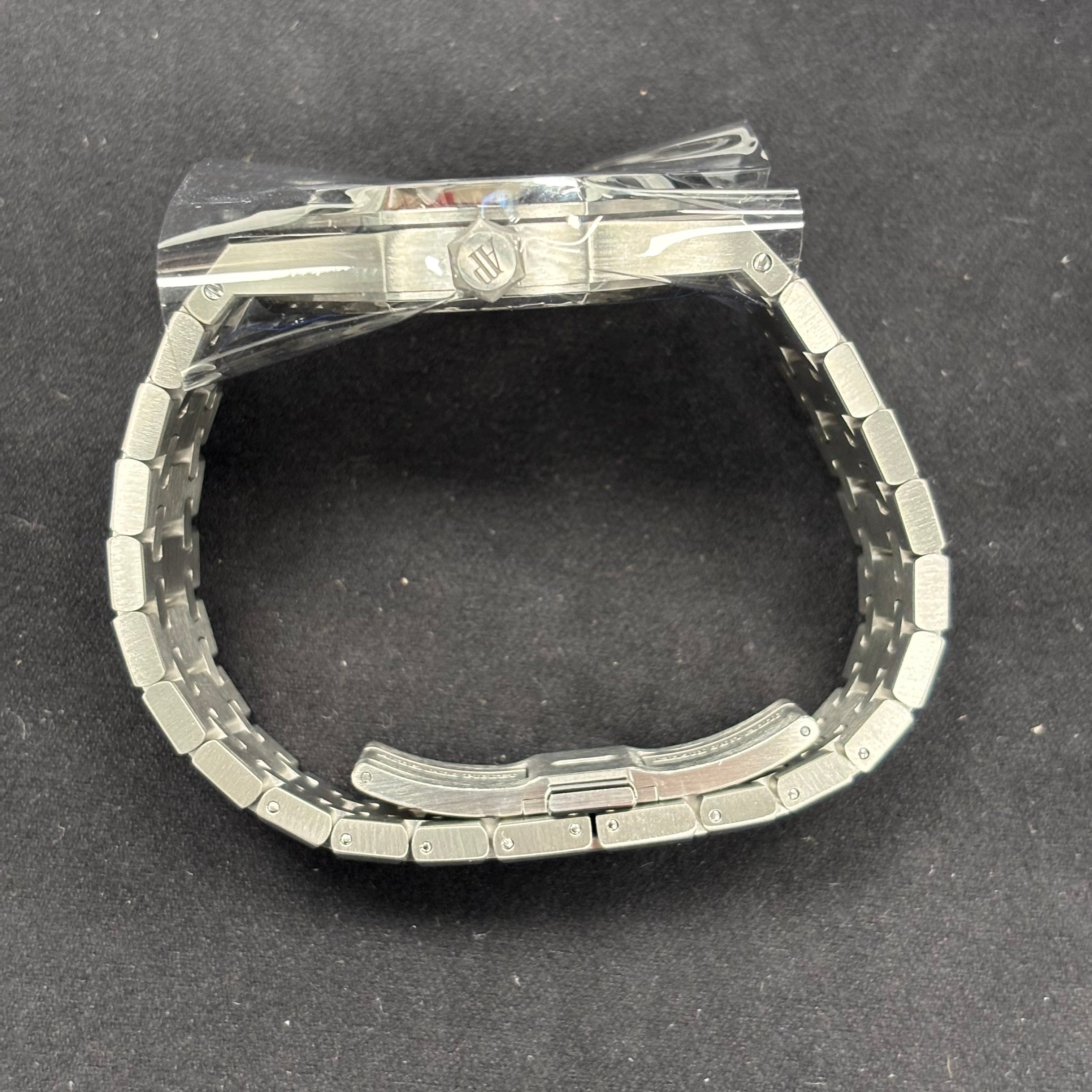 Audemars Piguet Royal Oak 41mm Blue Dial Ref# 15500ST.OO.1220ST.01 - Happy Jewelers Fine Jewelry Lifetime Warranty