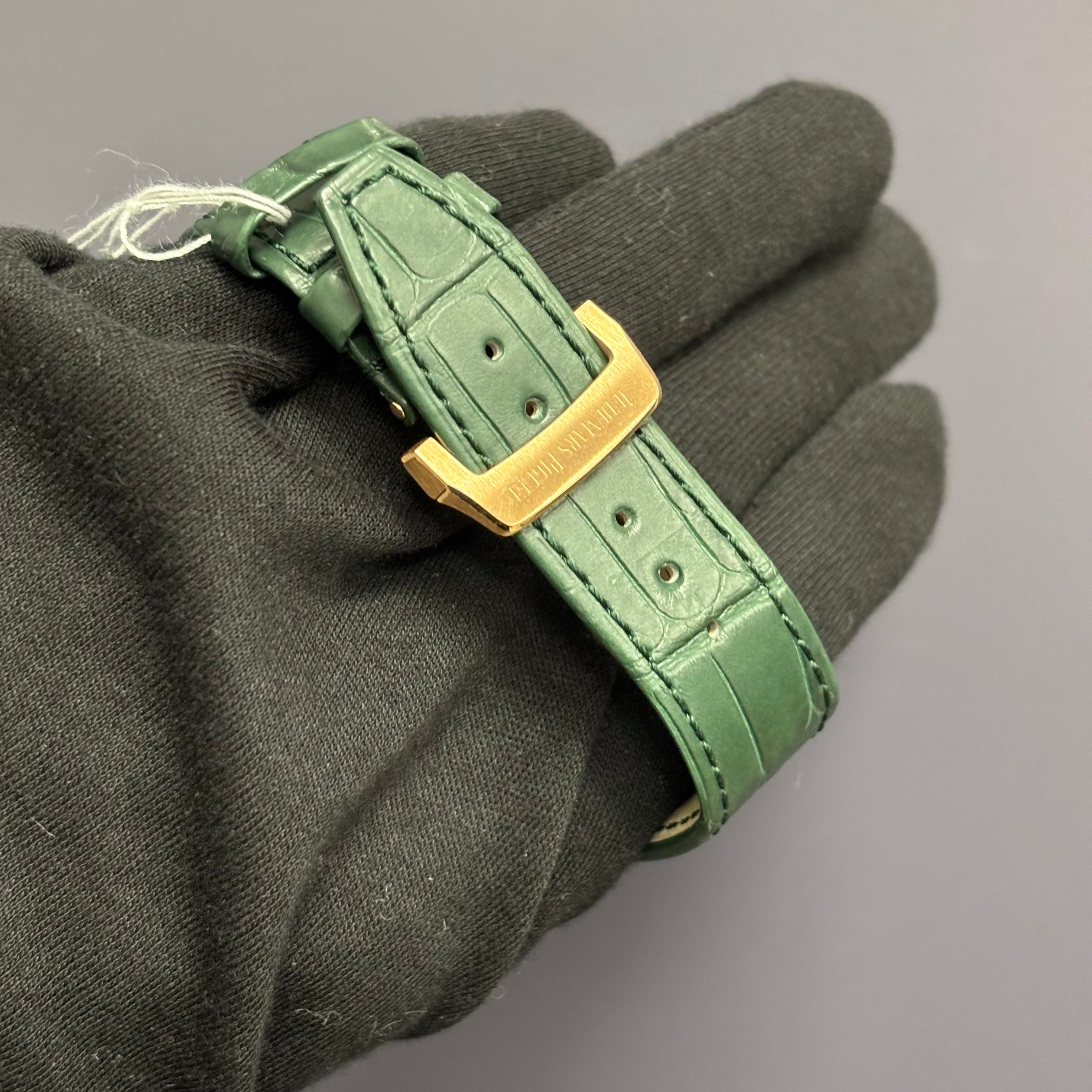 Audemars Piguet Royal Oak 41mm Green Dial Watch Ref#26240OR.OO.D404CR.01 - Happy Jewelers Fine Jewelry Lifetime Warranty