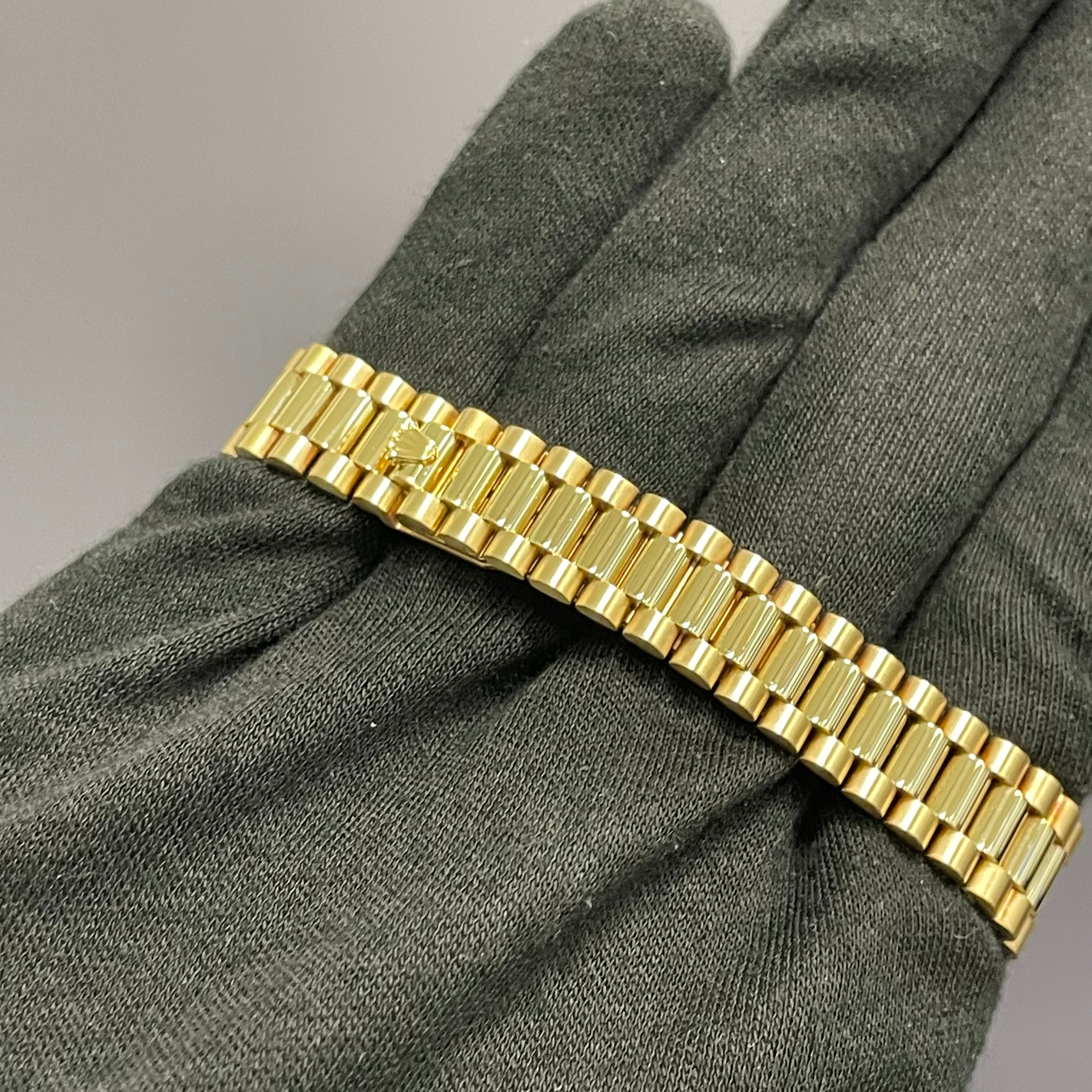 Rolex Datejust 26mm Champagne Watch Dial Watch Ref# 69178 - Happy Jewelers Fine Jewelry Lifetime Warranty