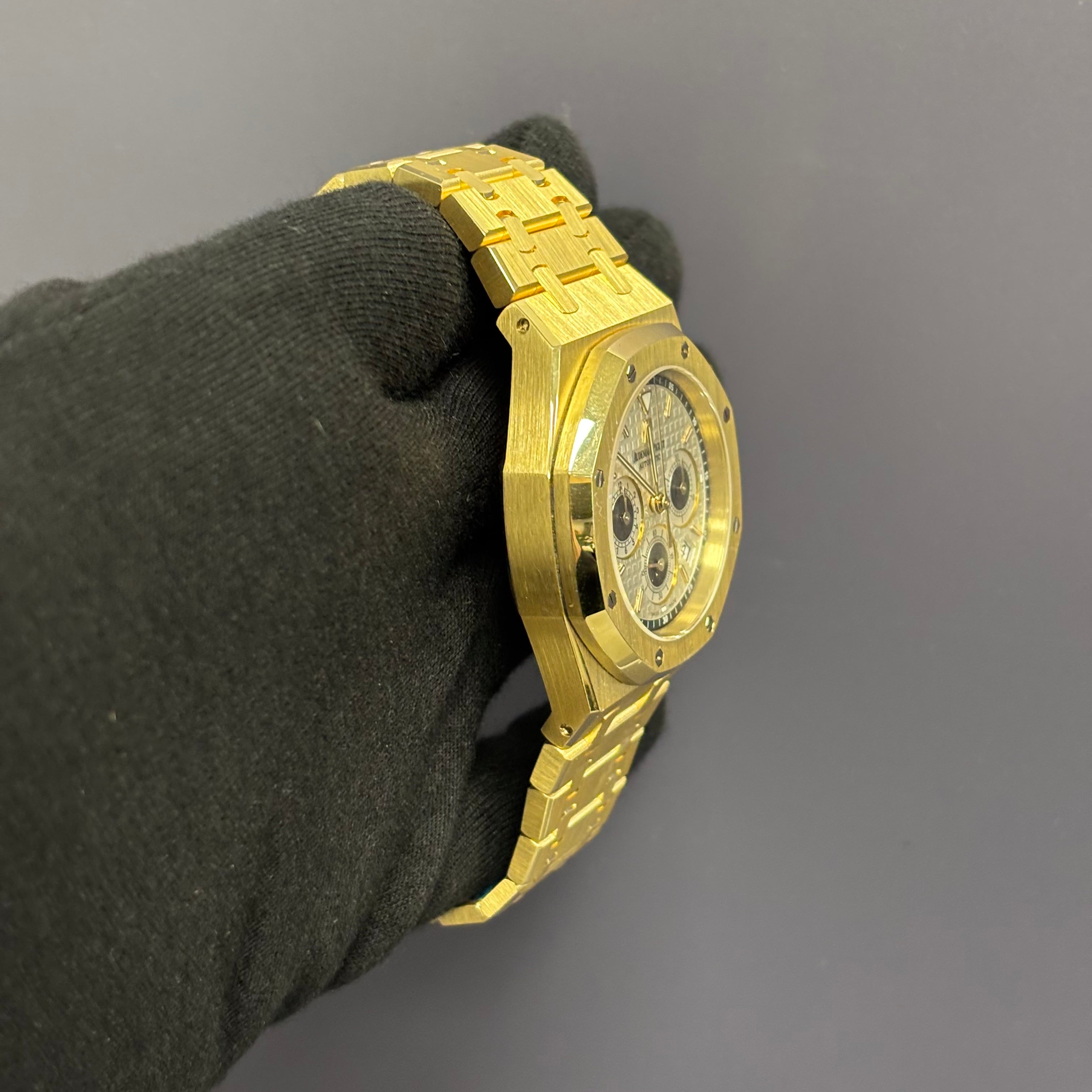 Audemars Piguet Royal Oak 39mm White Dial Watch Ref# 26022BA.OO.D098CR.01 - Happy Jewelers Fine Jewelry Lifetime Warranty