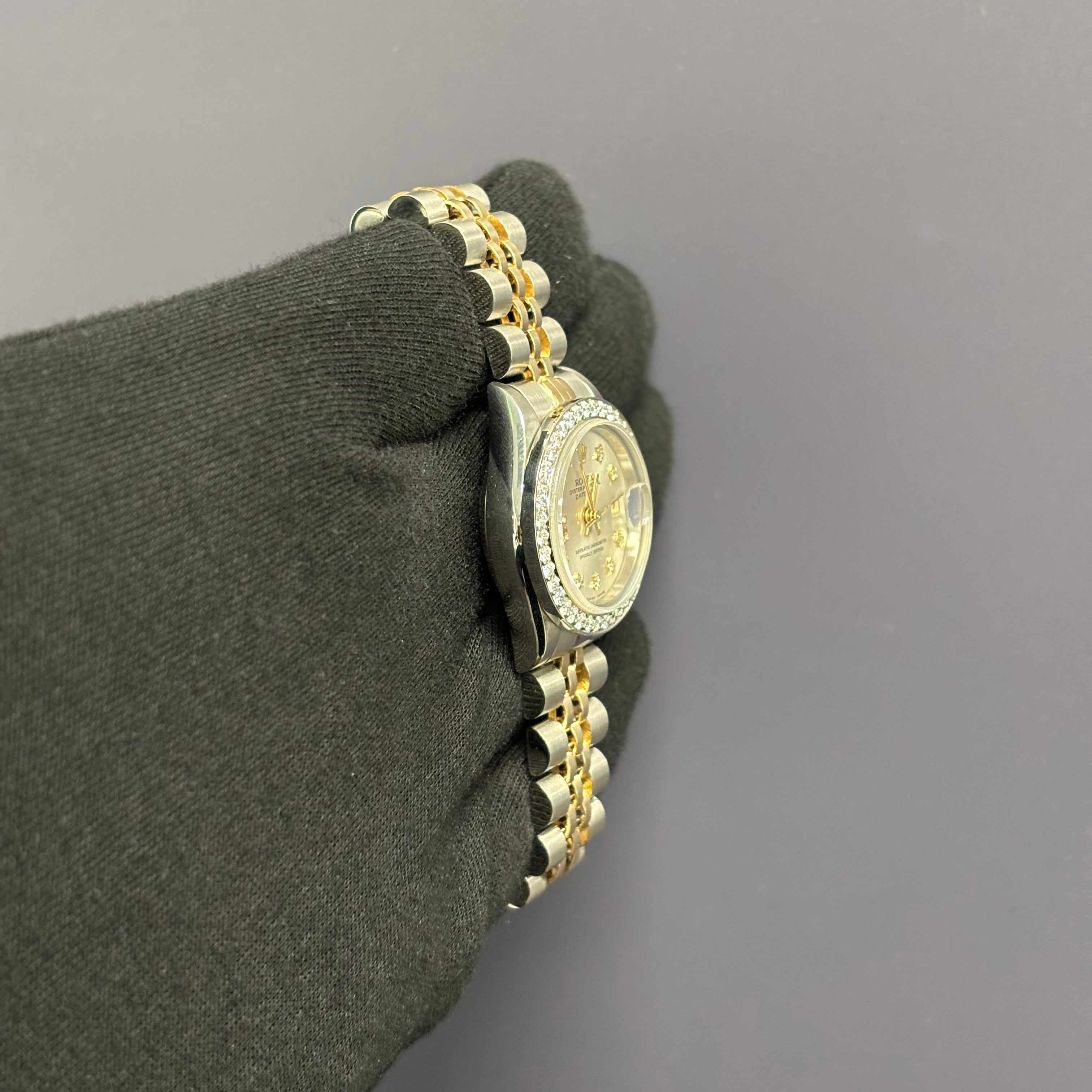 Rolex Datejust 26mm Silver Dial Watch Ref# 69173 - Happy Jewelers Fine Jewelry Lifetime Warranty