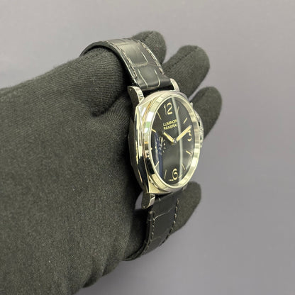 Panerai Luminor 42mm Black Dial Watch Ref# PAM00676 - Happy Jewelers Fine Jewelry Lifetime Warranty