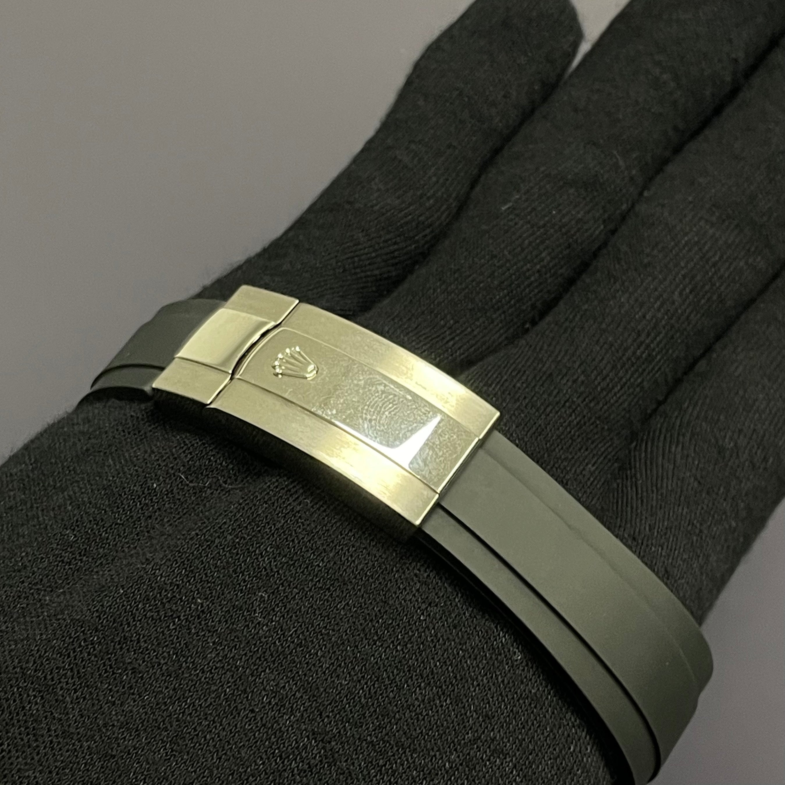 Rolex Sky-Dweller 42mm Black Dial Ref# 336239 - Happy Jewelers Fine Jewelry Lifetime Warranty