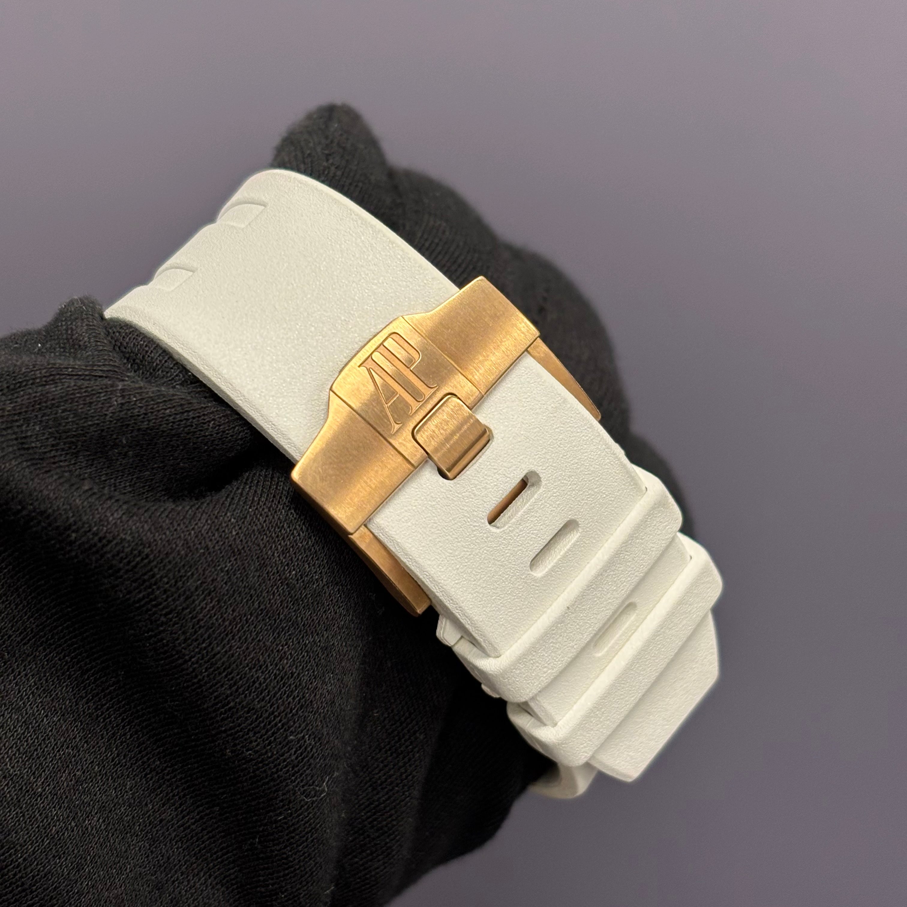 Audemars Piguet Royal Oak 44mm White Dial Watch Ref# 26408OR.OO.A010CA.01 - Happy Jewelers Fine Jewelry Lifetime Warranty