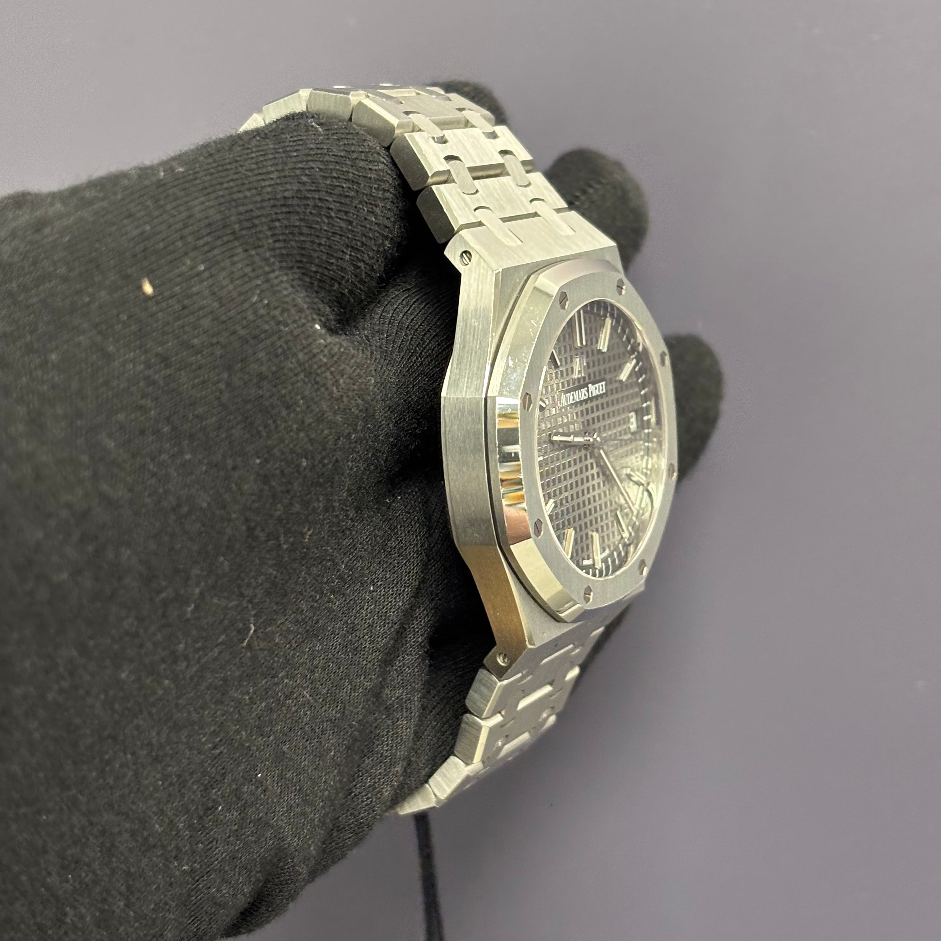 Audemars Piguet Royal Oak 41mm Grey Dial Watch Ref# 15500ST.OO.1220ST.02 - Happy Jewelers Fine Jewelry Lifetime Warranty