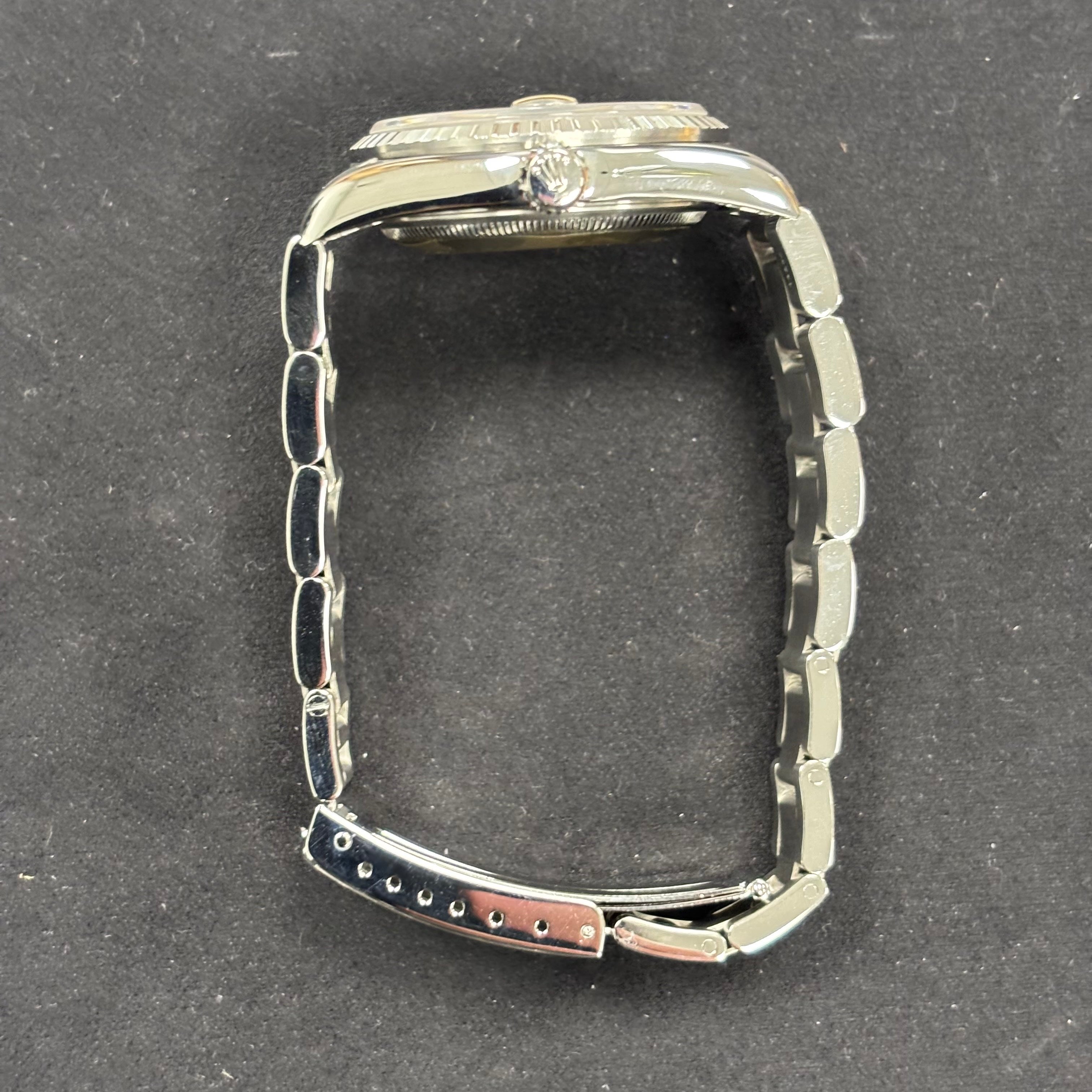 Rolex Datejust 36mm Black Dial Watch Ref# 16220 - Happy Jewelers Fine Jewelry Lifetime Warranty