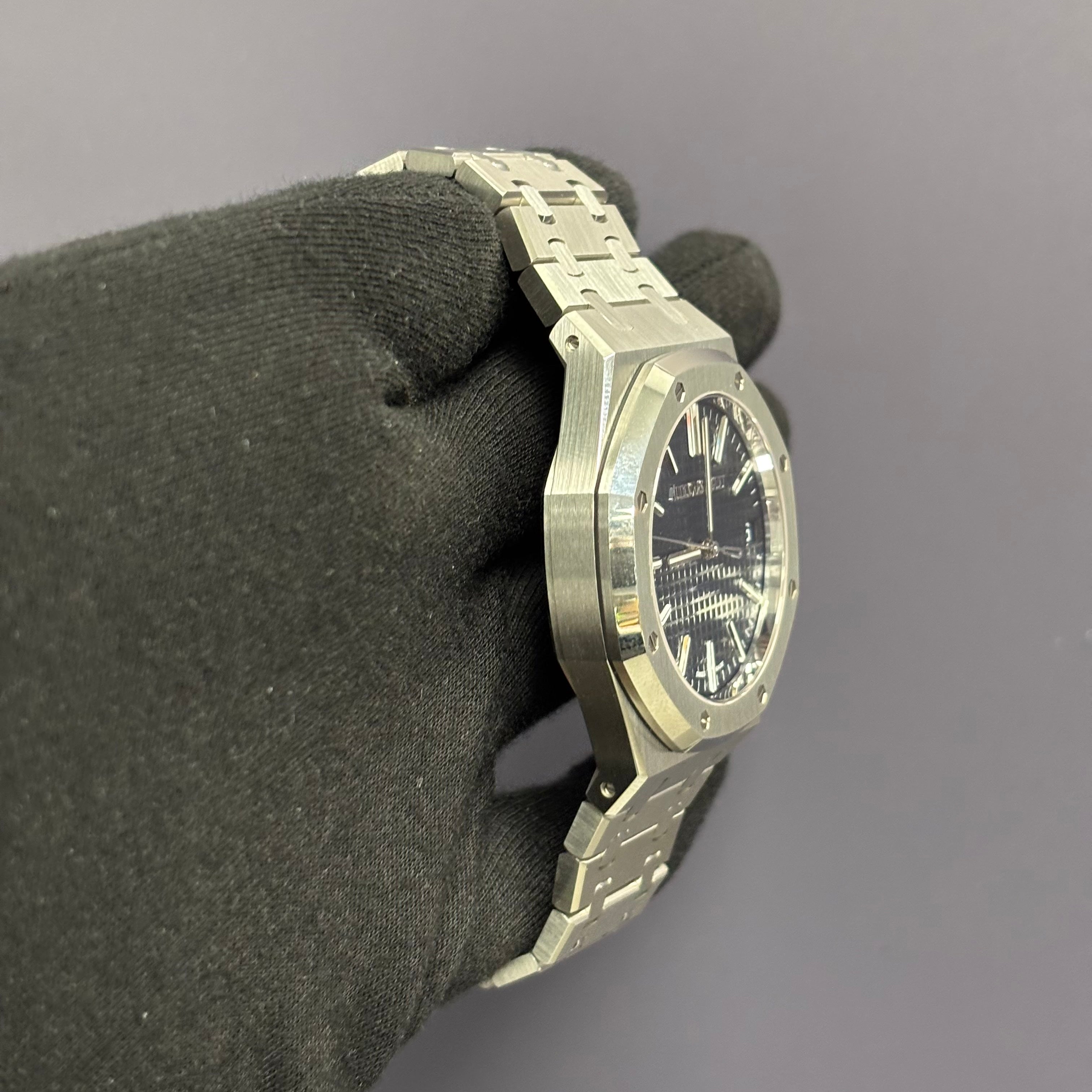 Audemars Piguet Royal Oak 41mm Blue Dial Watch Ref# 15510ST.OO.1320ST.06 - Happy Jewelers Fine Jewelry Lifetime Warranty