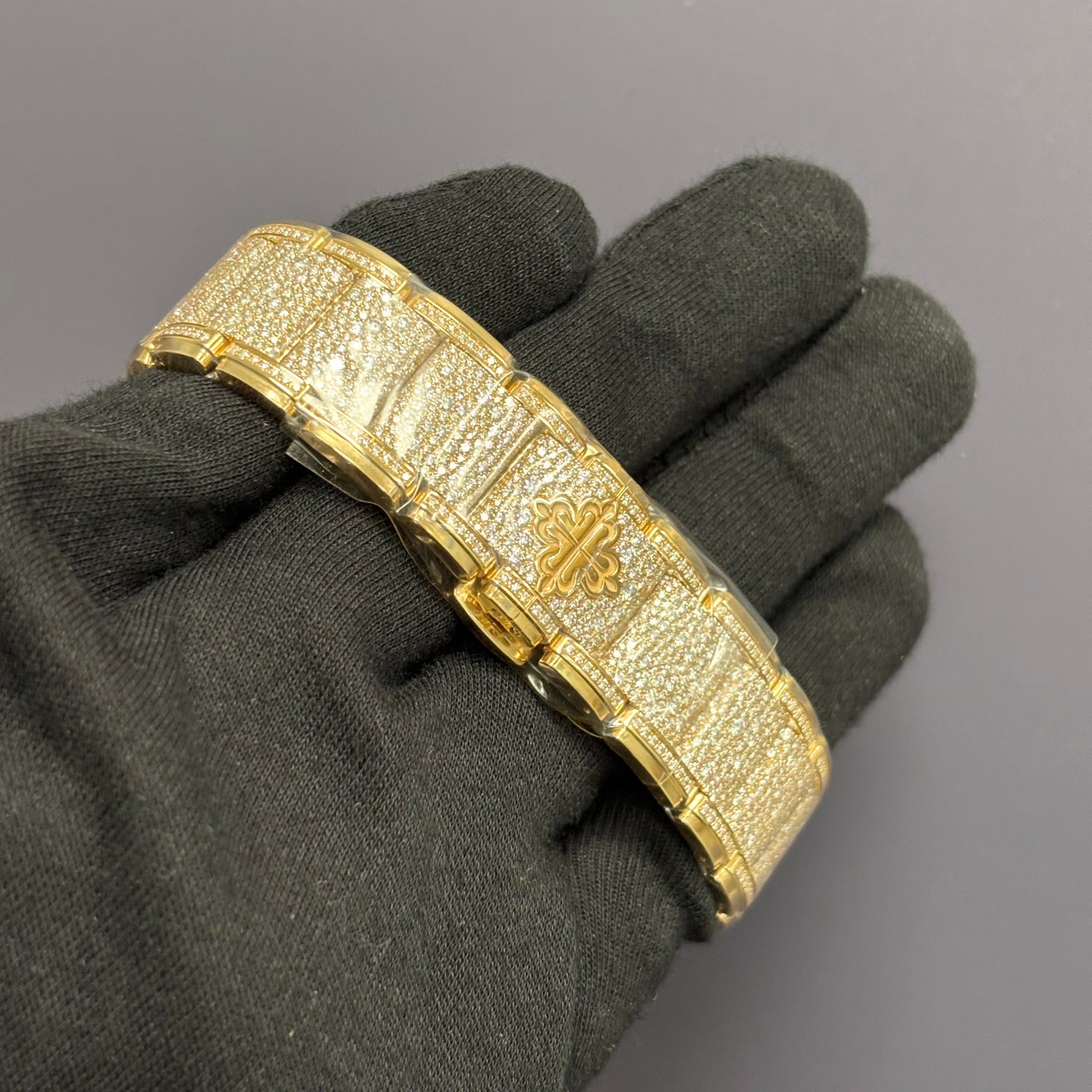 Patek Philippe Twenty-4 36mm Pave Dial Watch Ref# 7300/1450R-001 - Happy Jewelers Fine Jewelry Lifetime Warranty